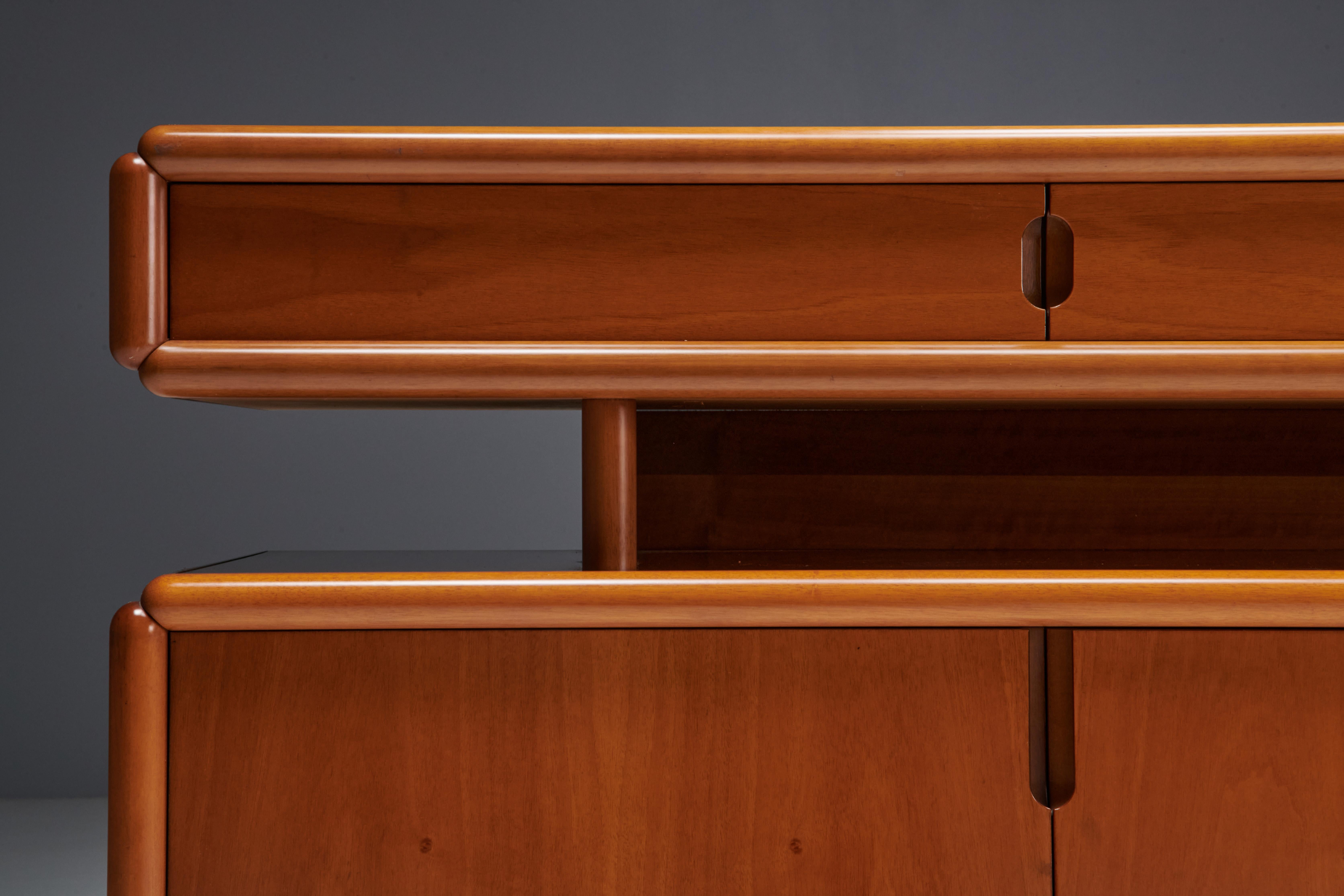 Postmodern Italian Sideboard in Canaletto Walnut, Italy, 1970s For Sale 5