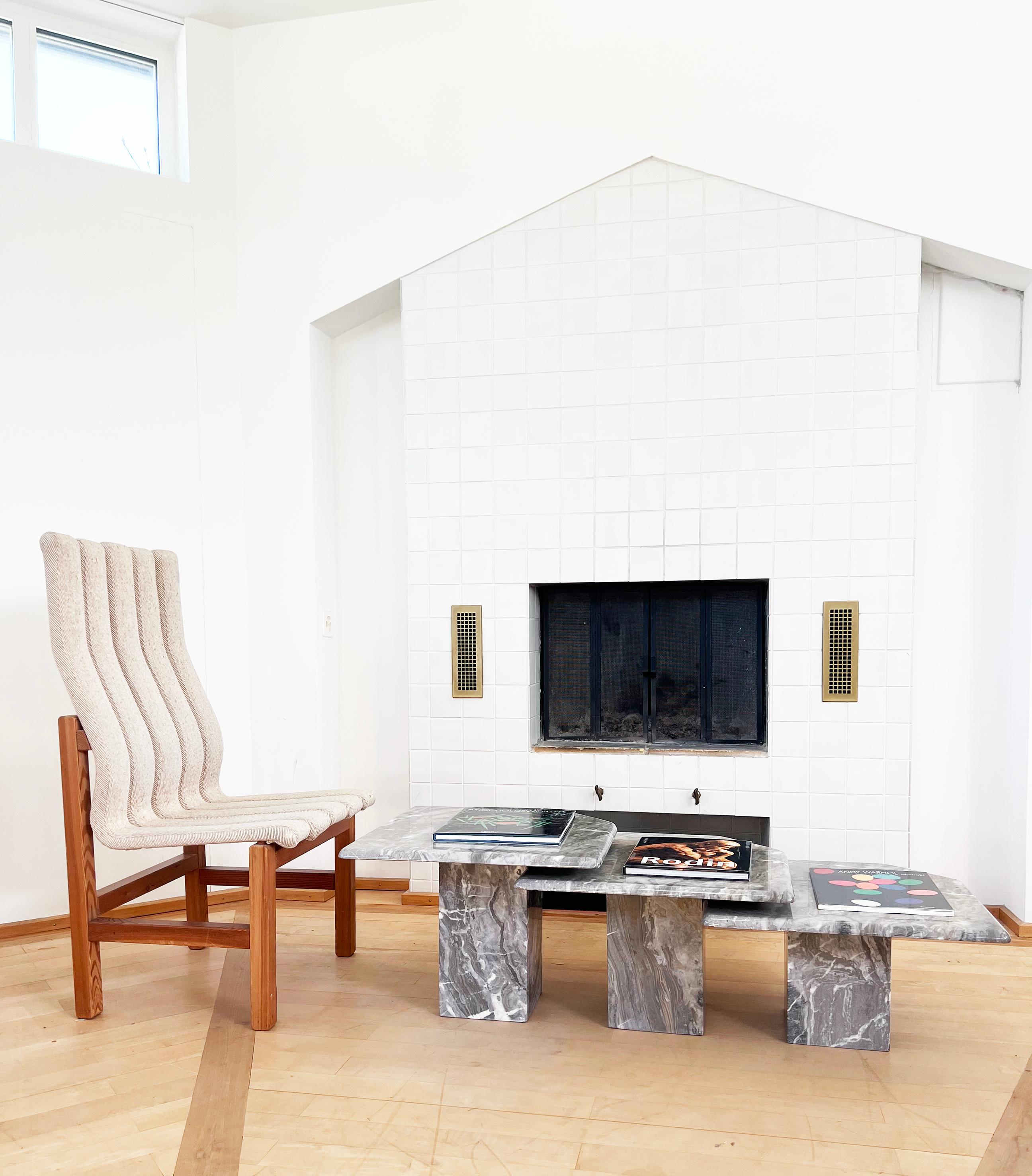 Late 20th Century Postmodern Italian Vintage Grey and Cream Marble Nesting Tables-- Set of 3 For Sale