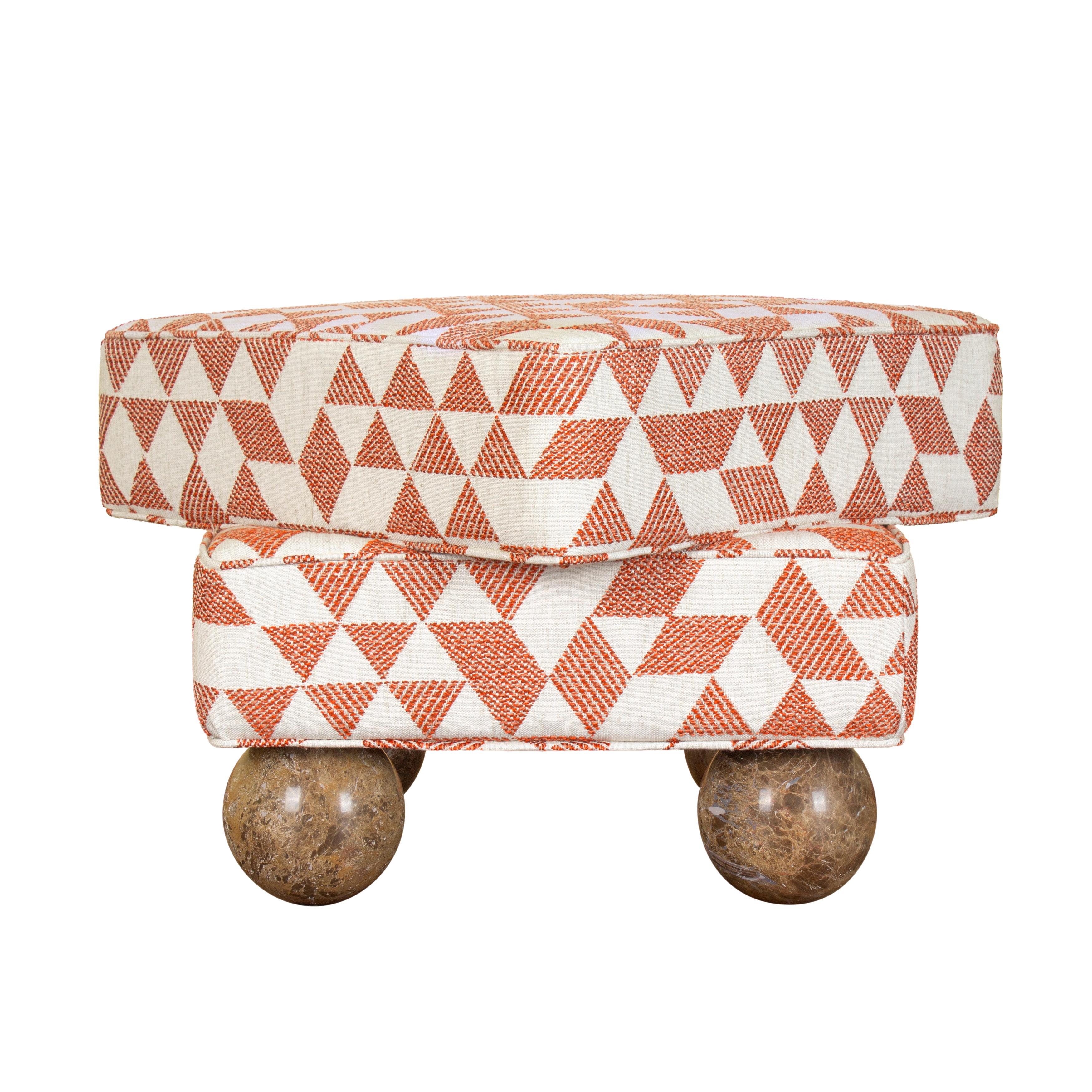 Tabouret Madonna postmoderne en velours jacquard et marbre fabriqué au Portugal par Malabar en vente 7