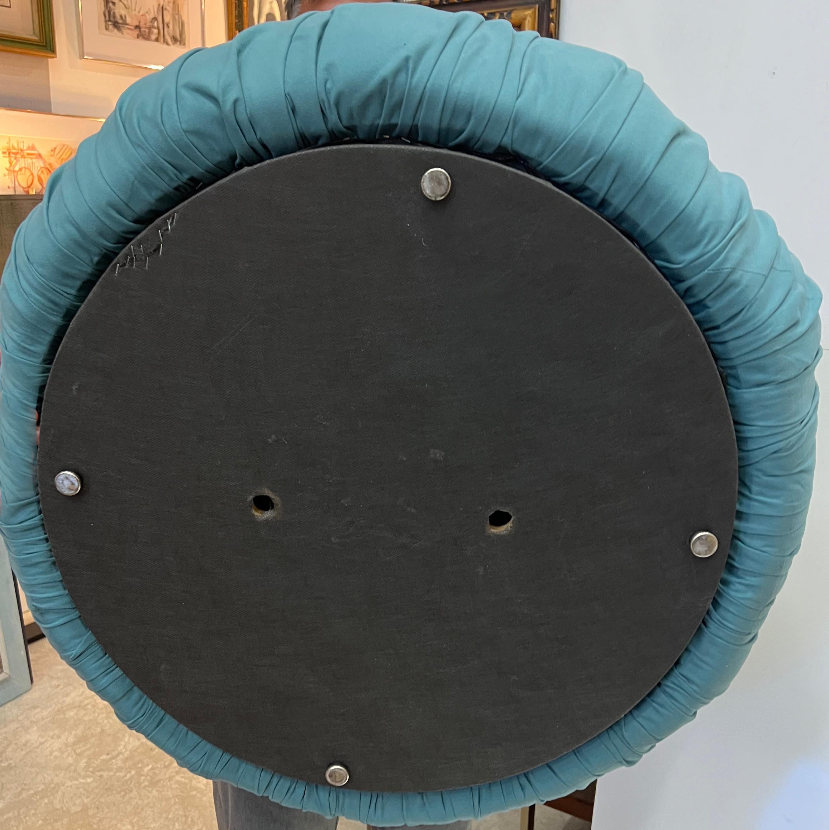 Chaise pouf pivotante postmoderne Jason Kohairik Bolete II style retapissée en vente 2