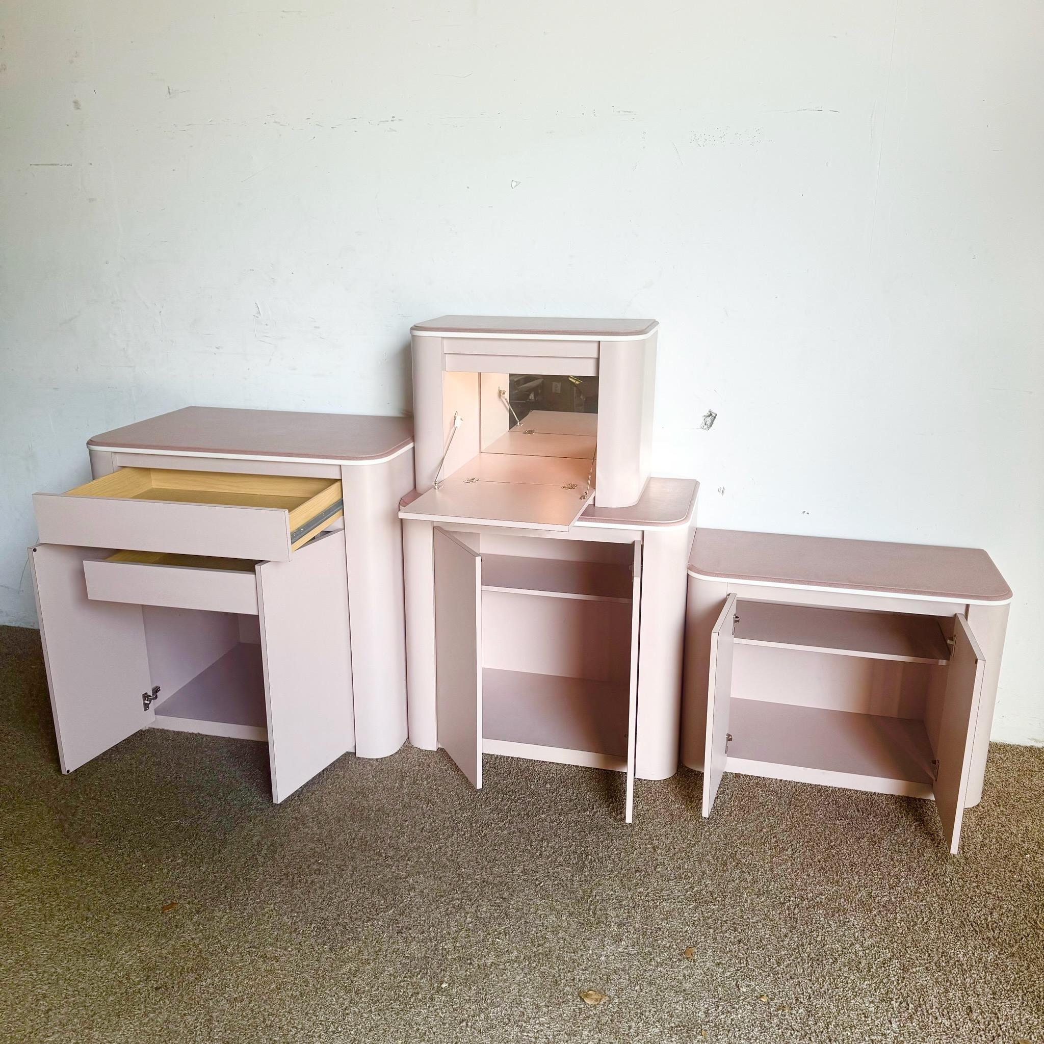 Americano Mobile/Bar/Parete in laminato Postmodern Lavender con piani in gesso rosa, 4 pezzi in vendita