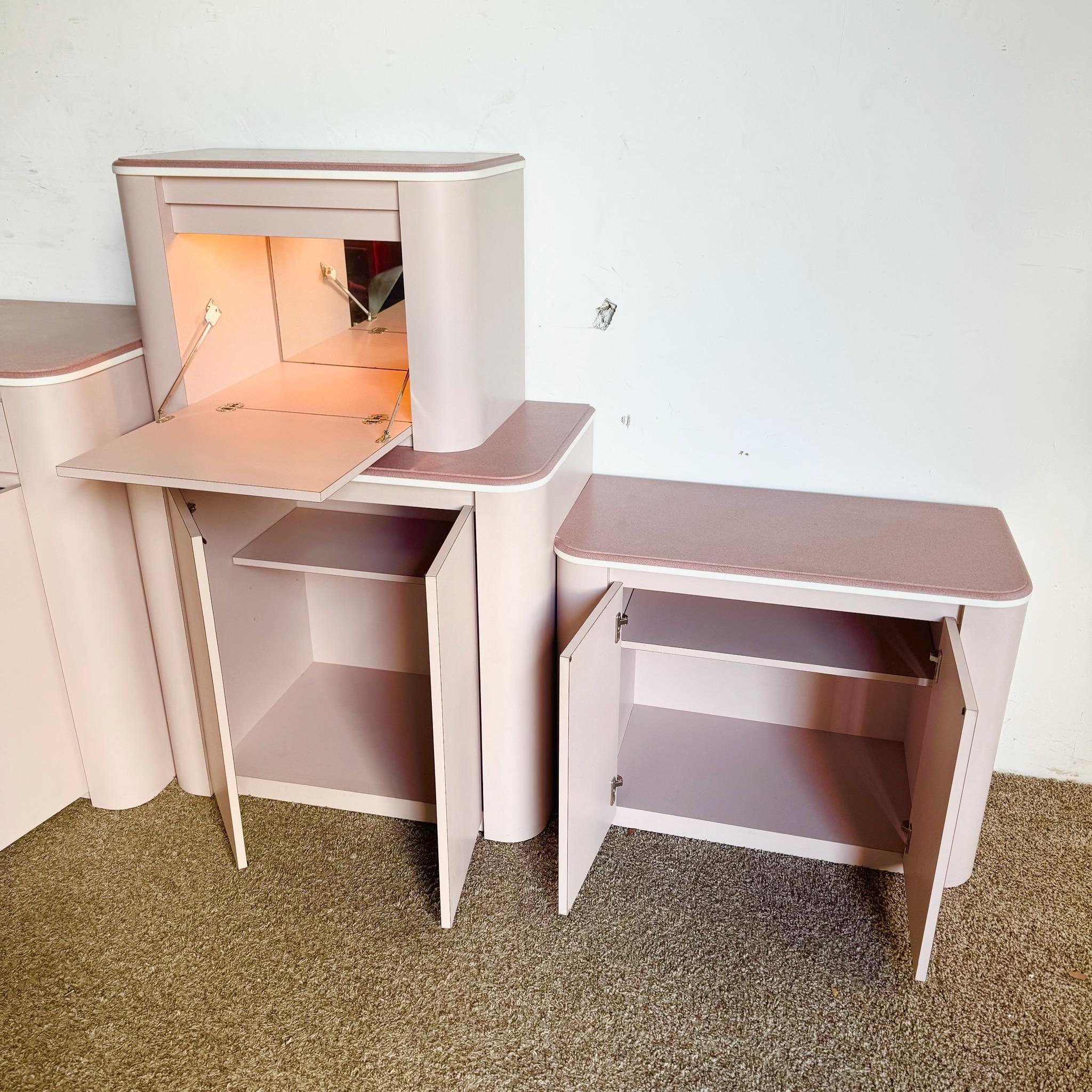 Legno Mobile/Bar/Parete in laminato Postmodern Lavender con piani in gesso rosa, 4 pezzi in vendita