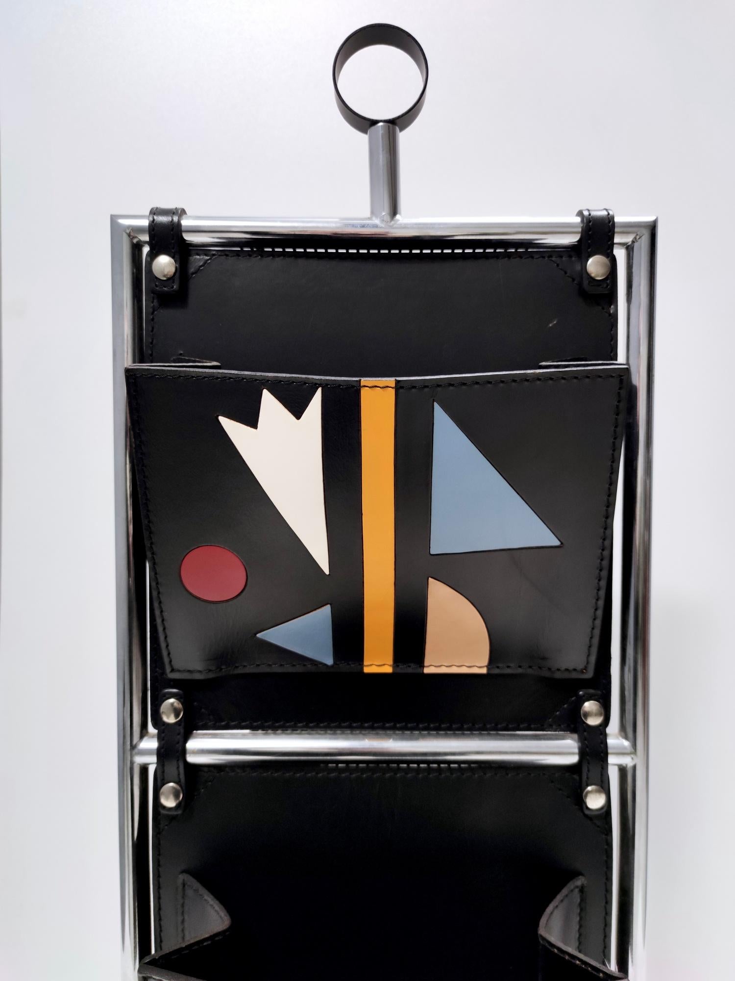 Postmodern Leather and Chrome-Plated Metal Magazine Rack by Salmistraro, Italy For Sale 3