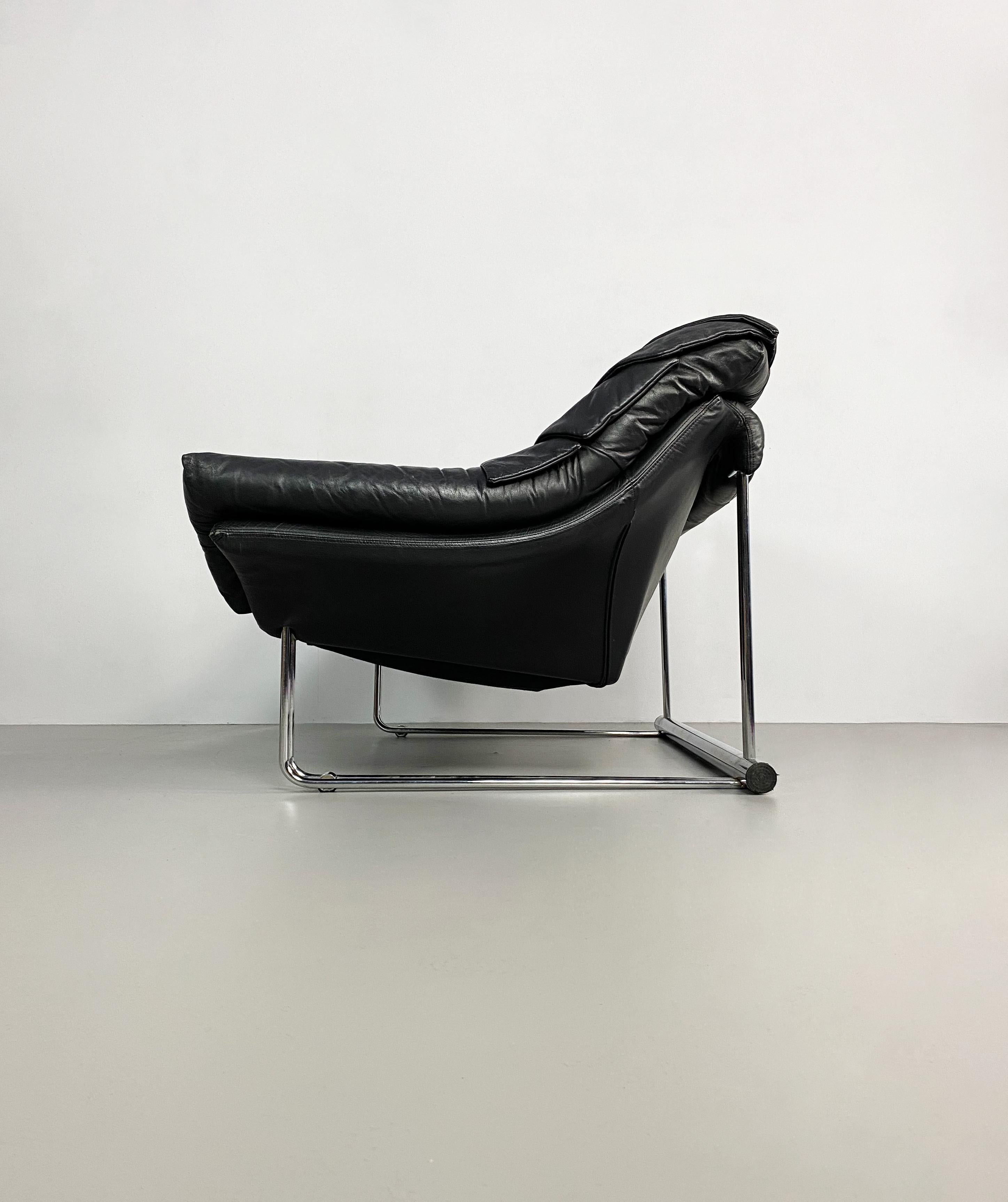 Steel Postmodern Leather and Chrome Sofa, c.1970 For Sale