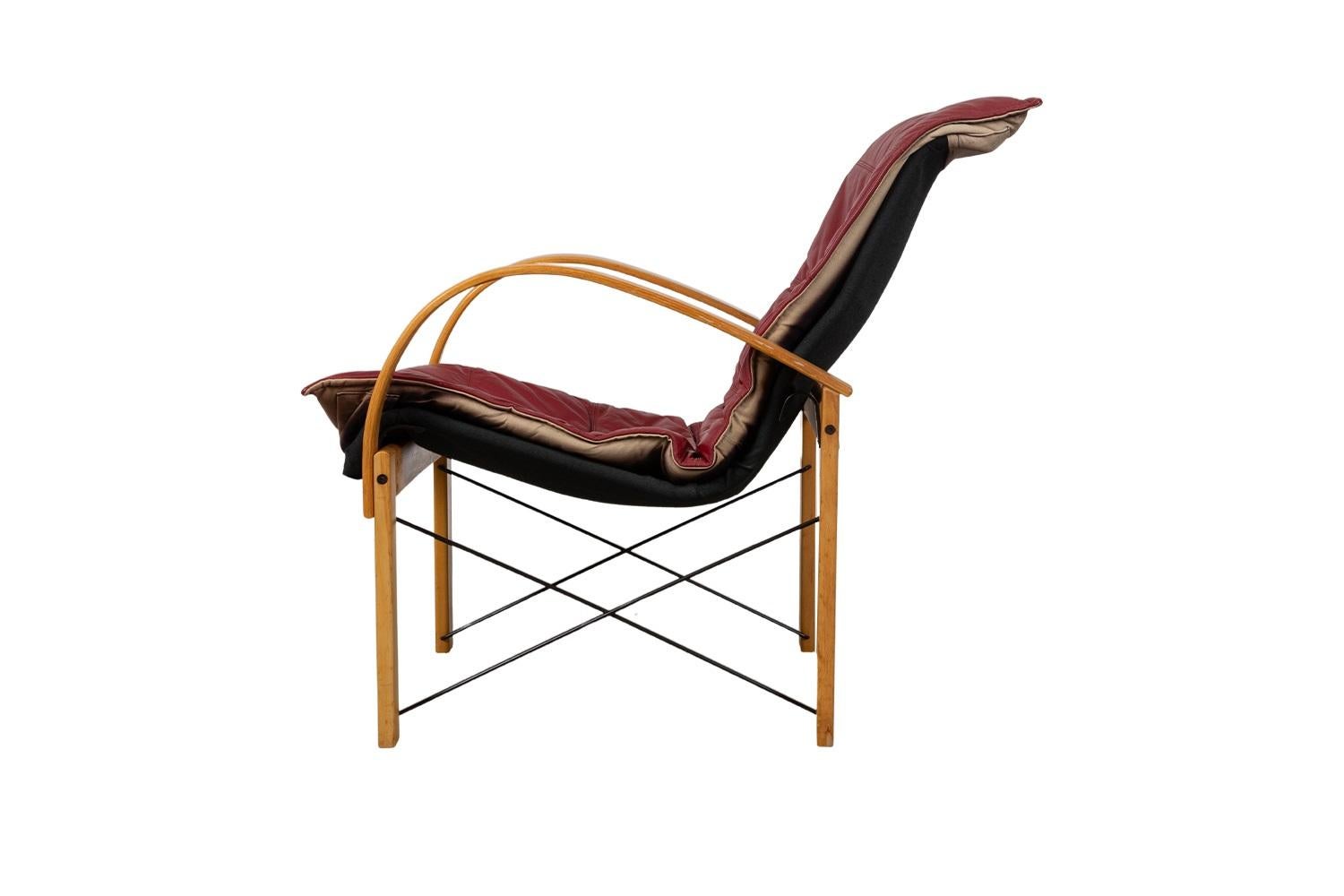 Sillón posmoderno de cuero atribuido a Tord Bjorklund en venta 1