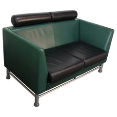 Canapé « East Side » postmoderne en cuir conçu par Ettore Sottsass pour Knoll