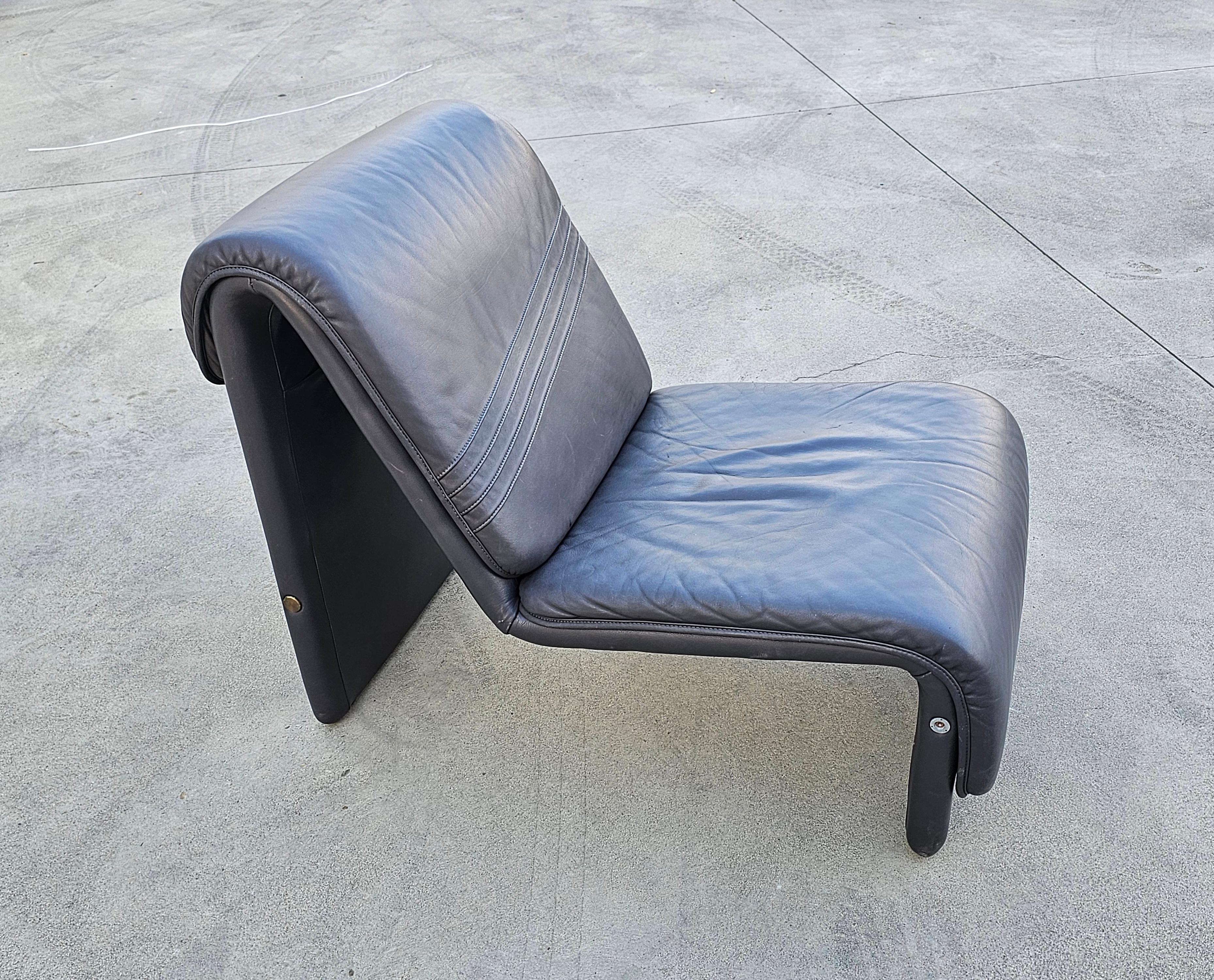 Postmodern Leather Lounge Chairs in style of Etienne Fermigier, Switzerland 1978 For Sale 2