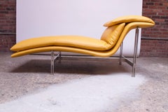 Postmodern Leather "Wave" Chaise by Giovanni Offredi for Saporiti
