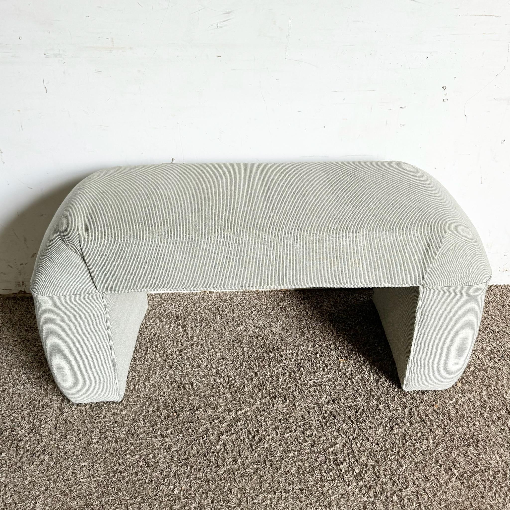 Américain Banc postmoderne bleu clair et blanc en vente