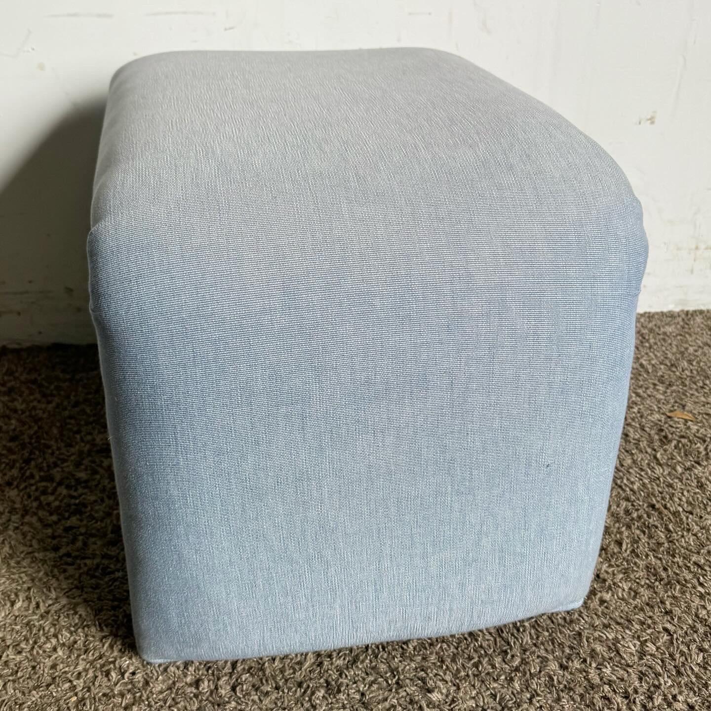 Américain Banc/tabouret bas postmoderne en cascade bleu Light en vente