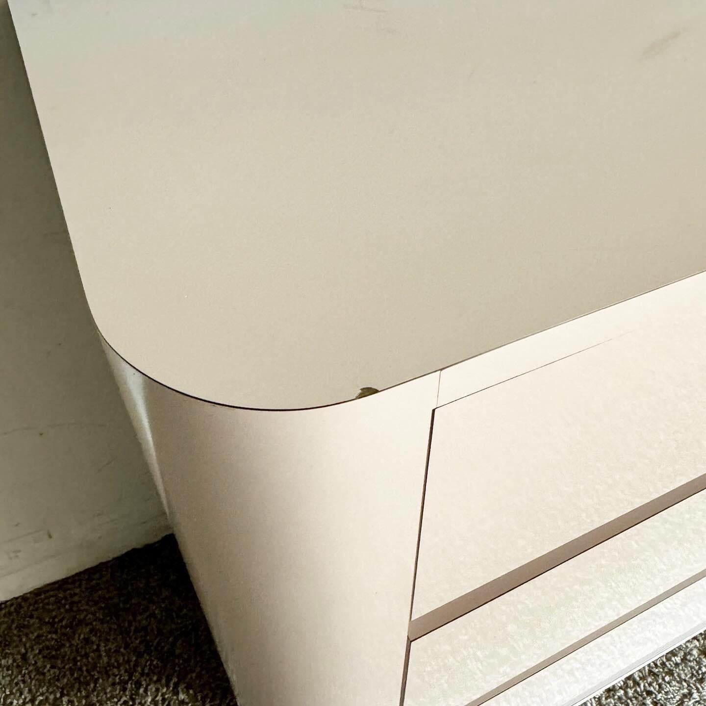 Postmodern Light Lavender Lacquer Laminate Oversized Nightstands/Commodes In Good Condition For Sale In Delray Beach, FL