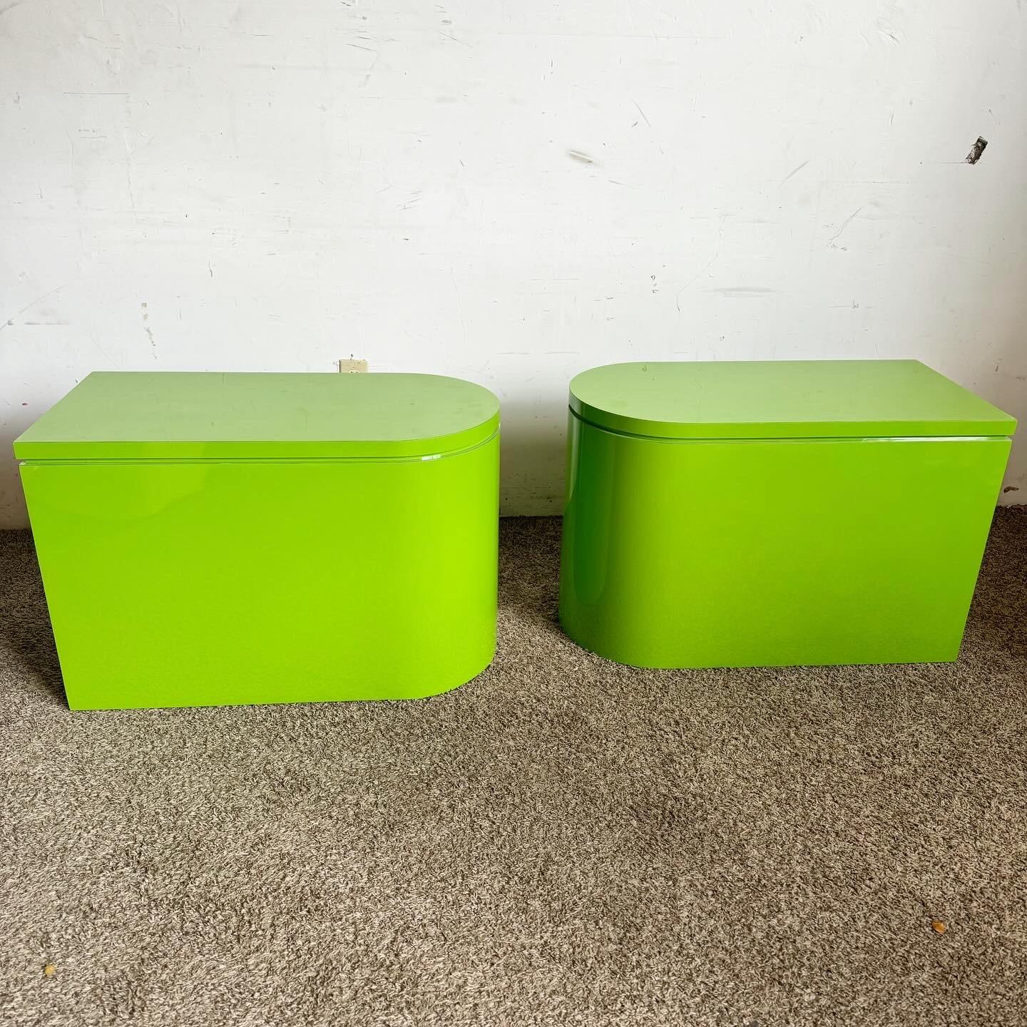 Postmodern Lime Green Lacquer Laminate End Tables/Nightstands - a Pair For Sale 2