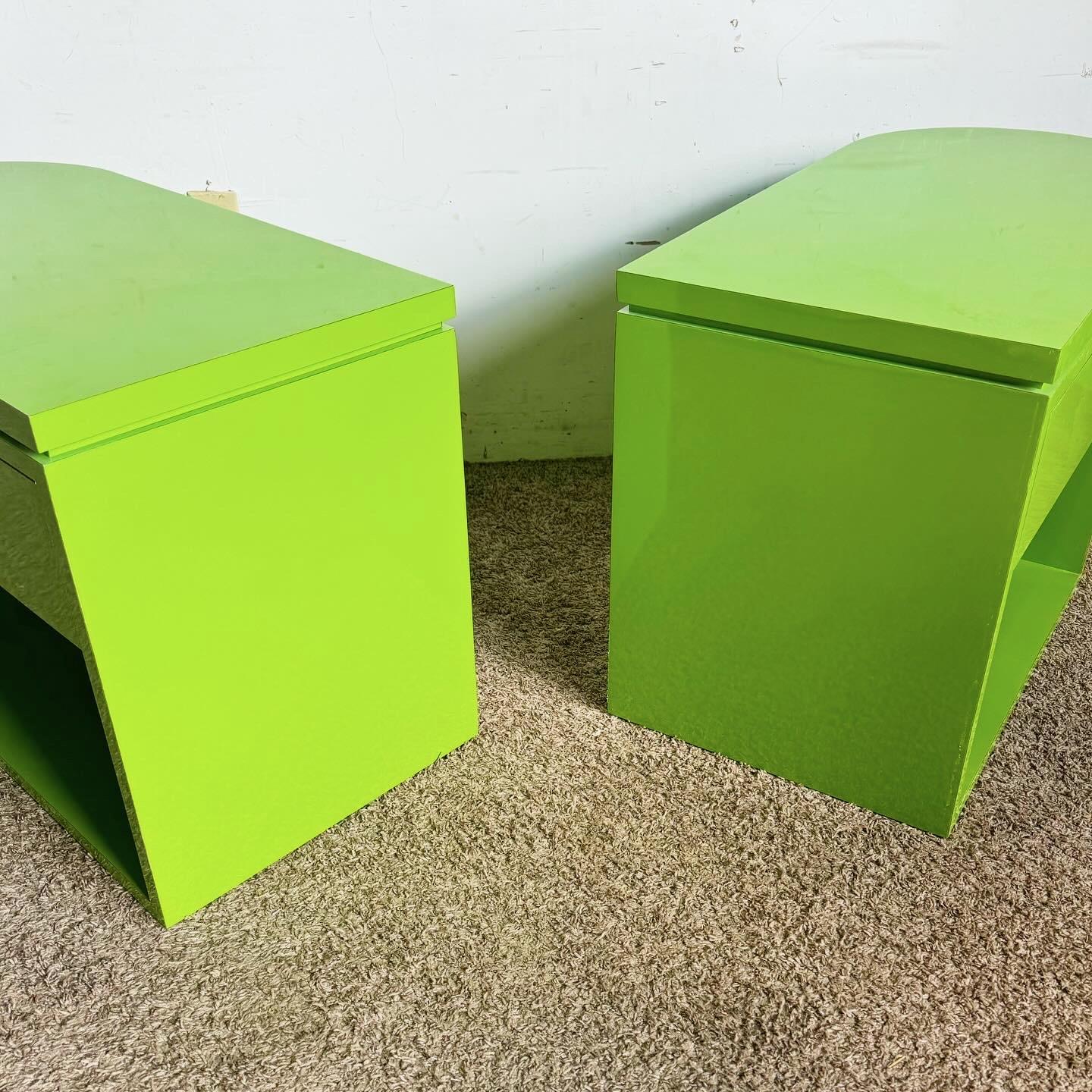 Postmodern Lime Green Lacquer Laminate End Tables/Nightstands - a Pair For Sale 3