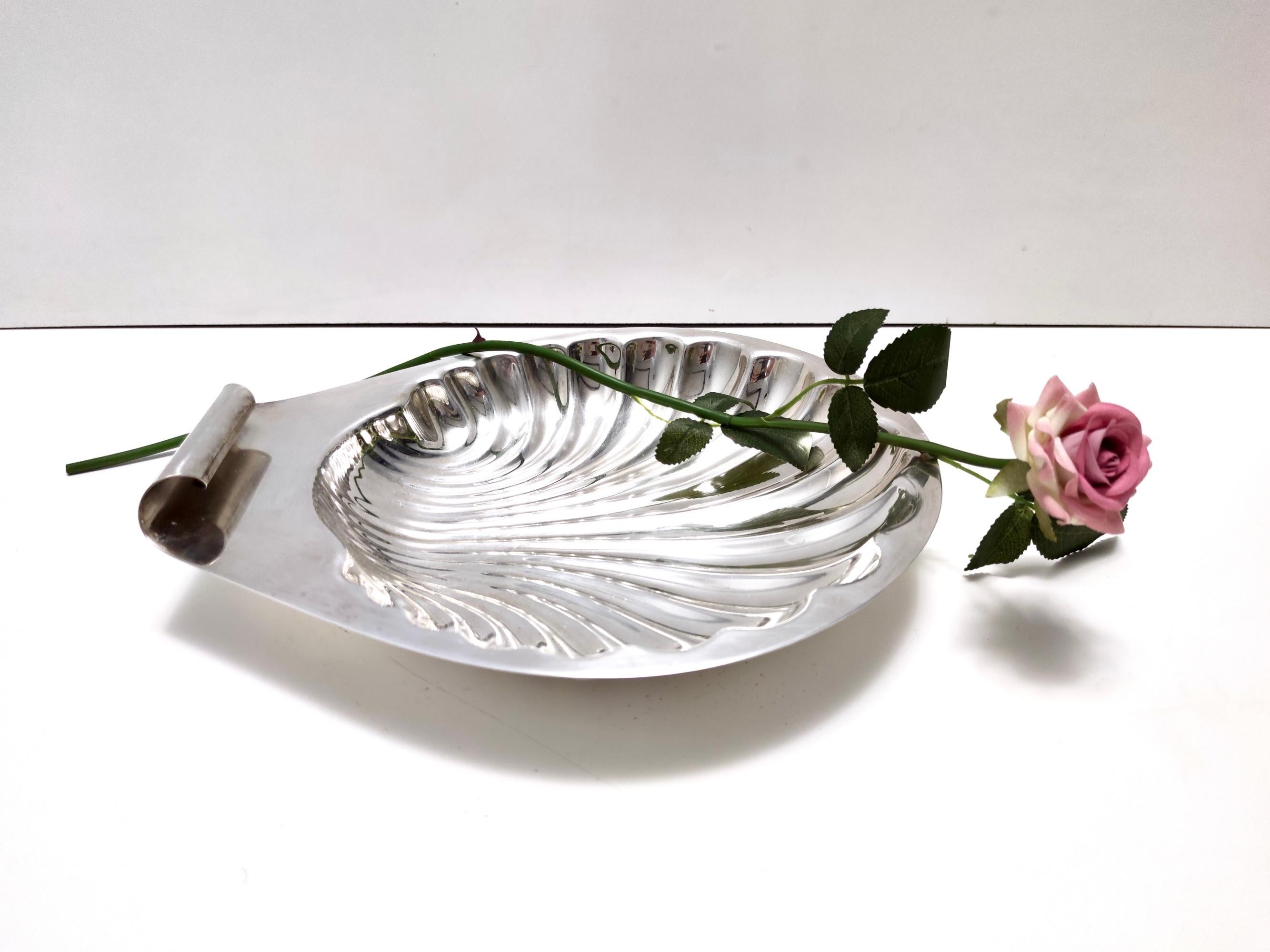 Post-Modern Postmodern Lino Sabattini Silver-Plated Brass Shell Vide-Poche, Italy For Sale