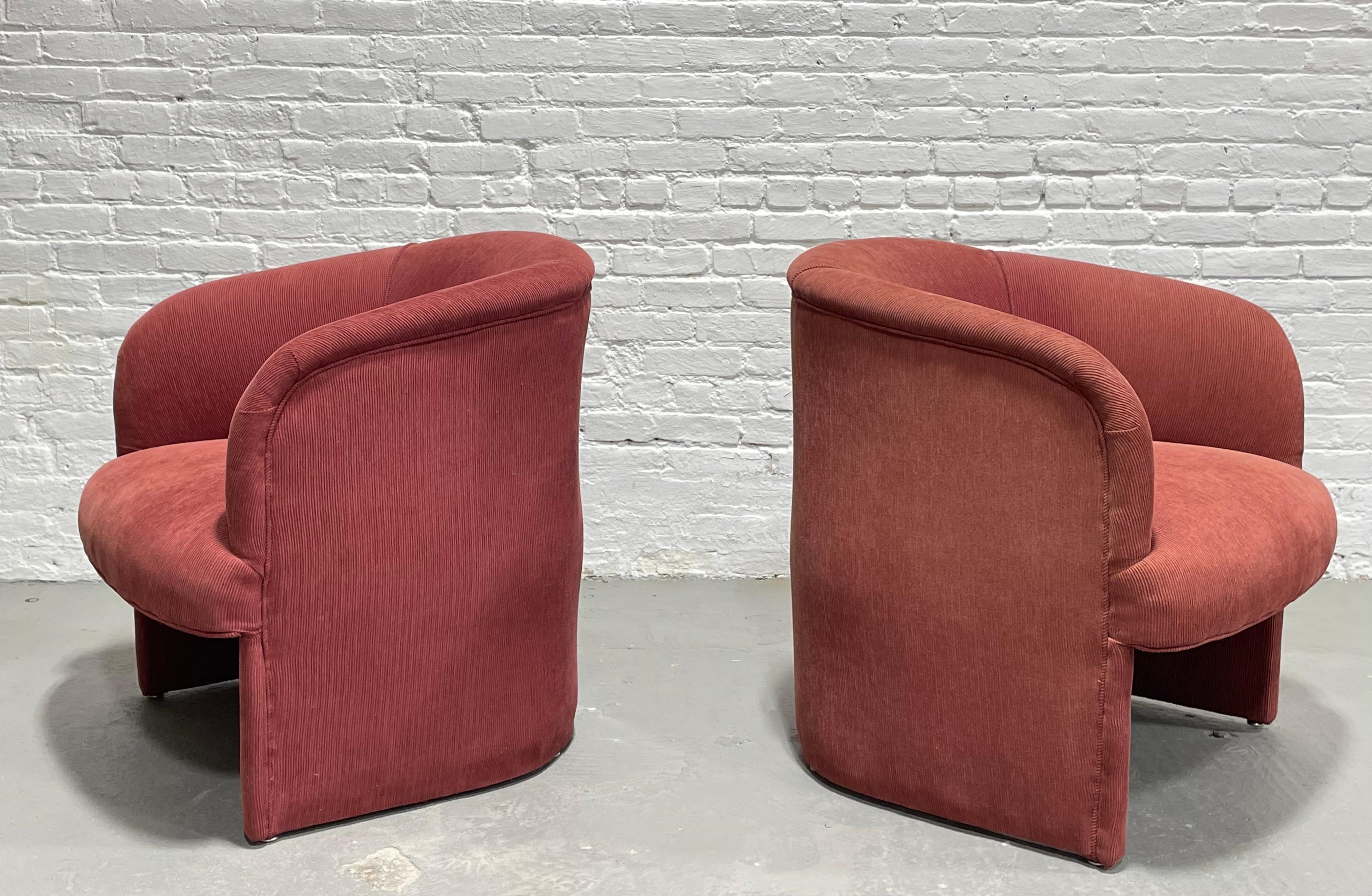 Postmodern Lounge Chairs / Armchairs, a Pair For Sale 4