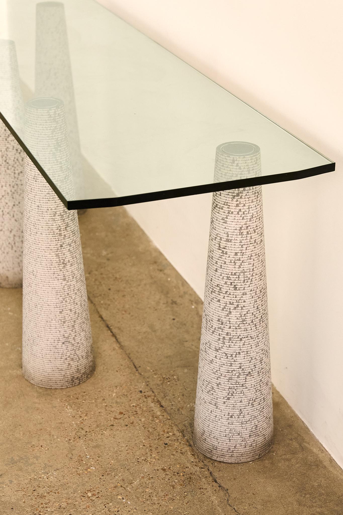 Postmoderne Lounge-Konsole im Angebot 1