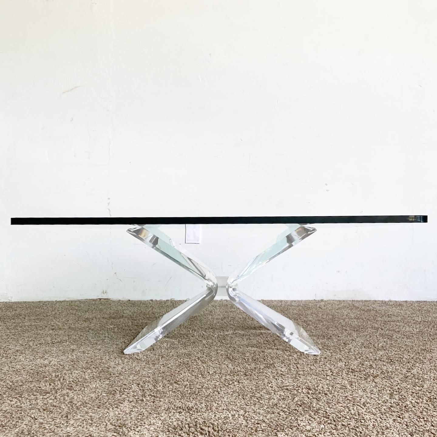 Postmodern Lucite Glass Top Coffee Table In Good Condition For Sale In Delray Beach, FL