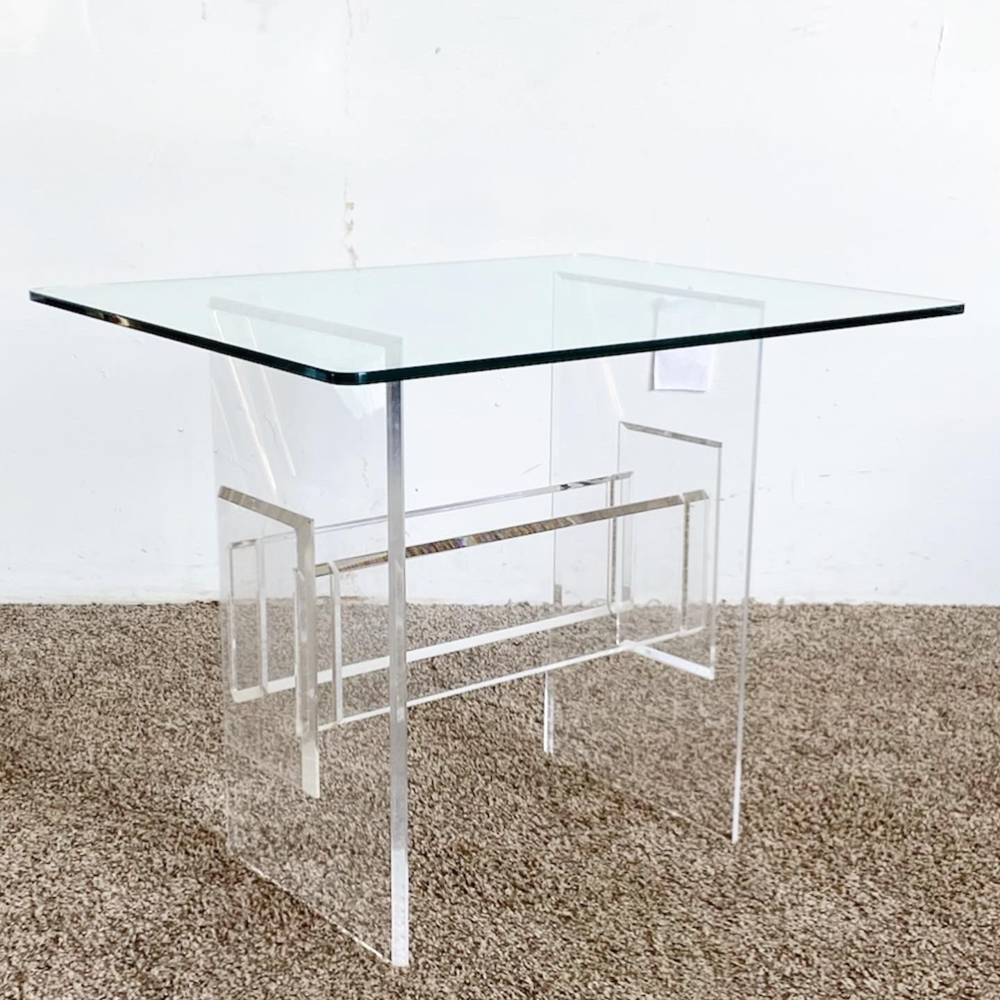 Postmodern Lucite Glass Top Side Table In Good Condition For Sale In Delray Beach, FL