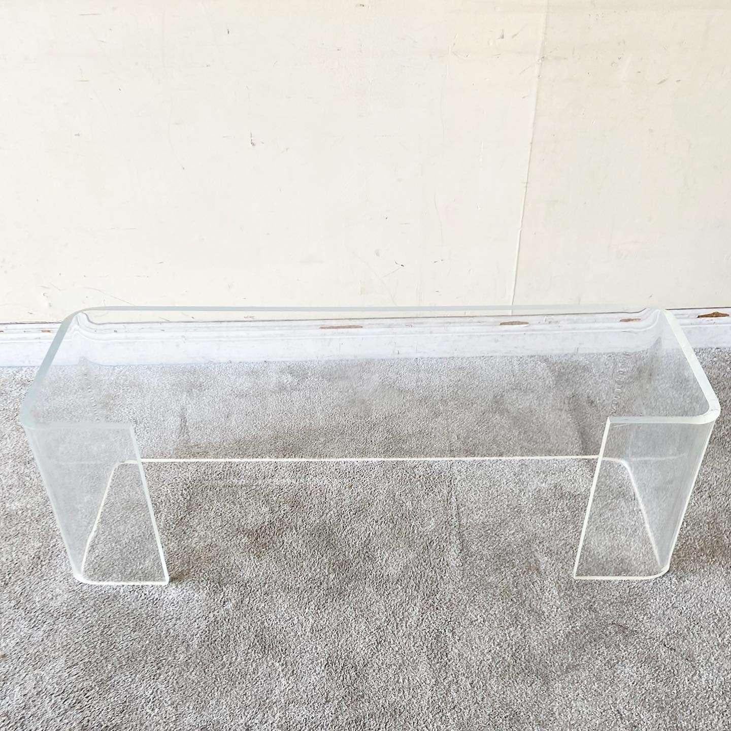 Postmodern Lucite Scroll Coffee Table In Good Condition For Sale In Delray Beach, FL