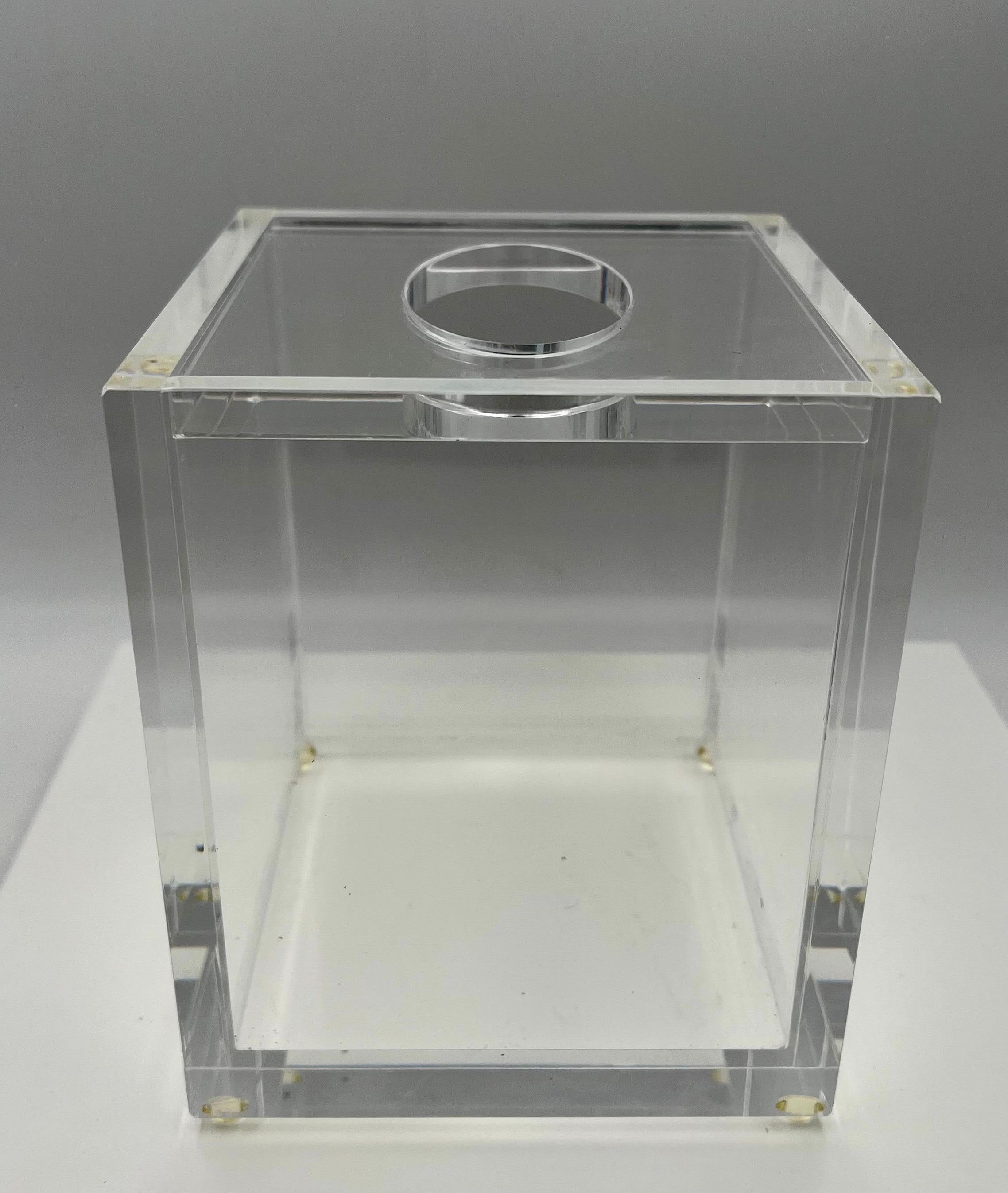Postmodern Lucite Tissue Box in the Style of Charles Hollis Jones In Excellent Condition For Sale In San Diego, CA