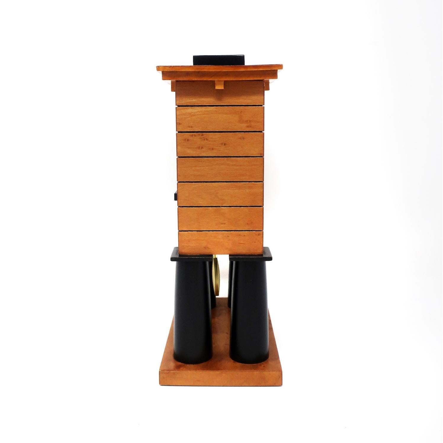 Postmoderne Pendule de cheminée postmoderne de Michael Graves pour Alessi en vente