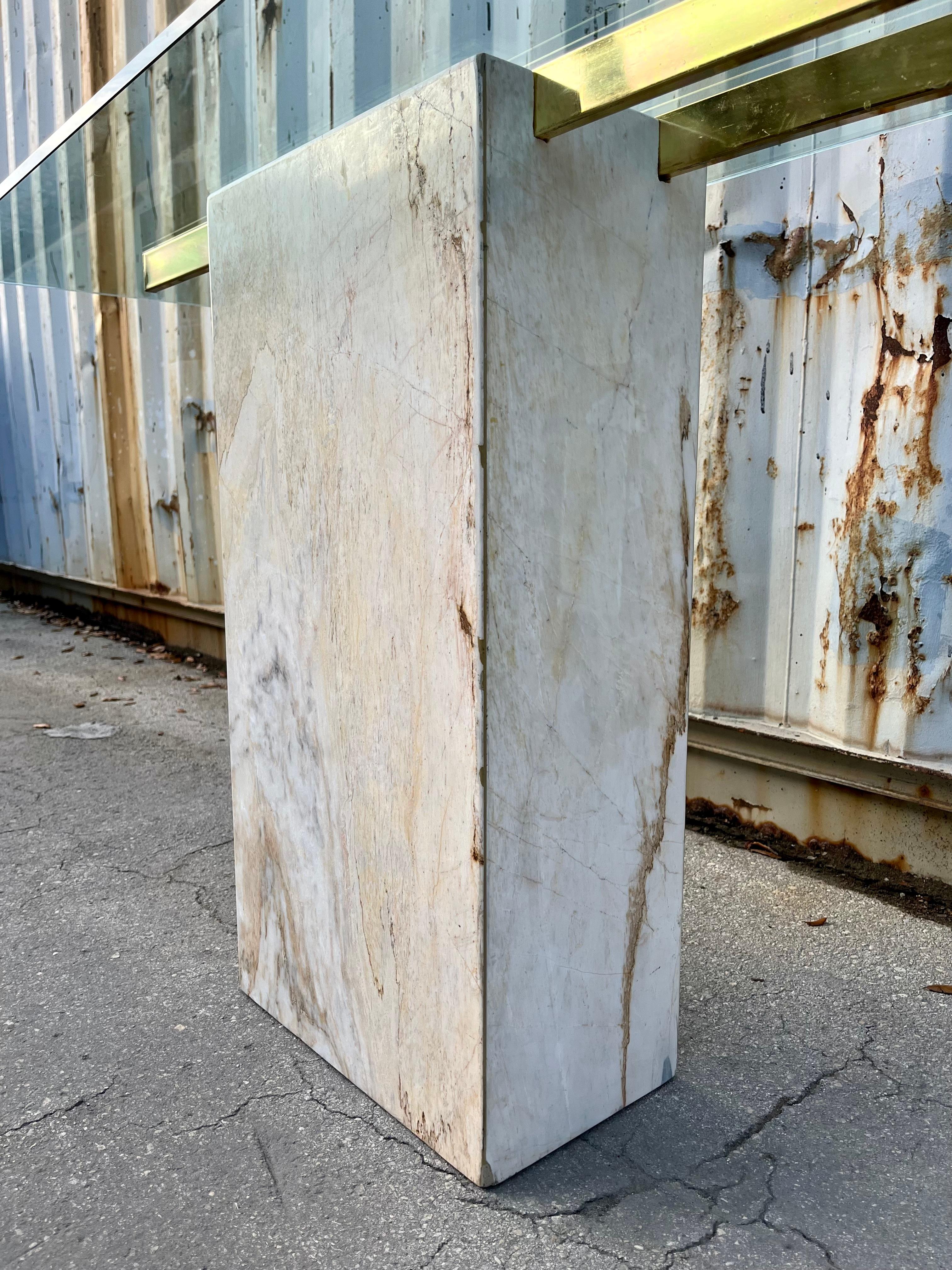 Postmodern Marble and Brass Console Table in the Artedi Style. Circa 1980s For Sale 5
