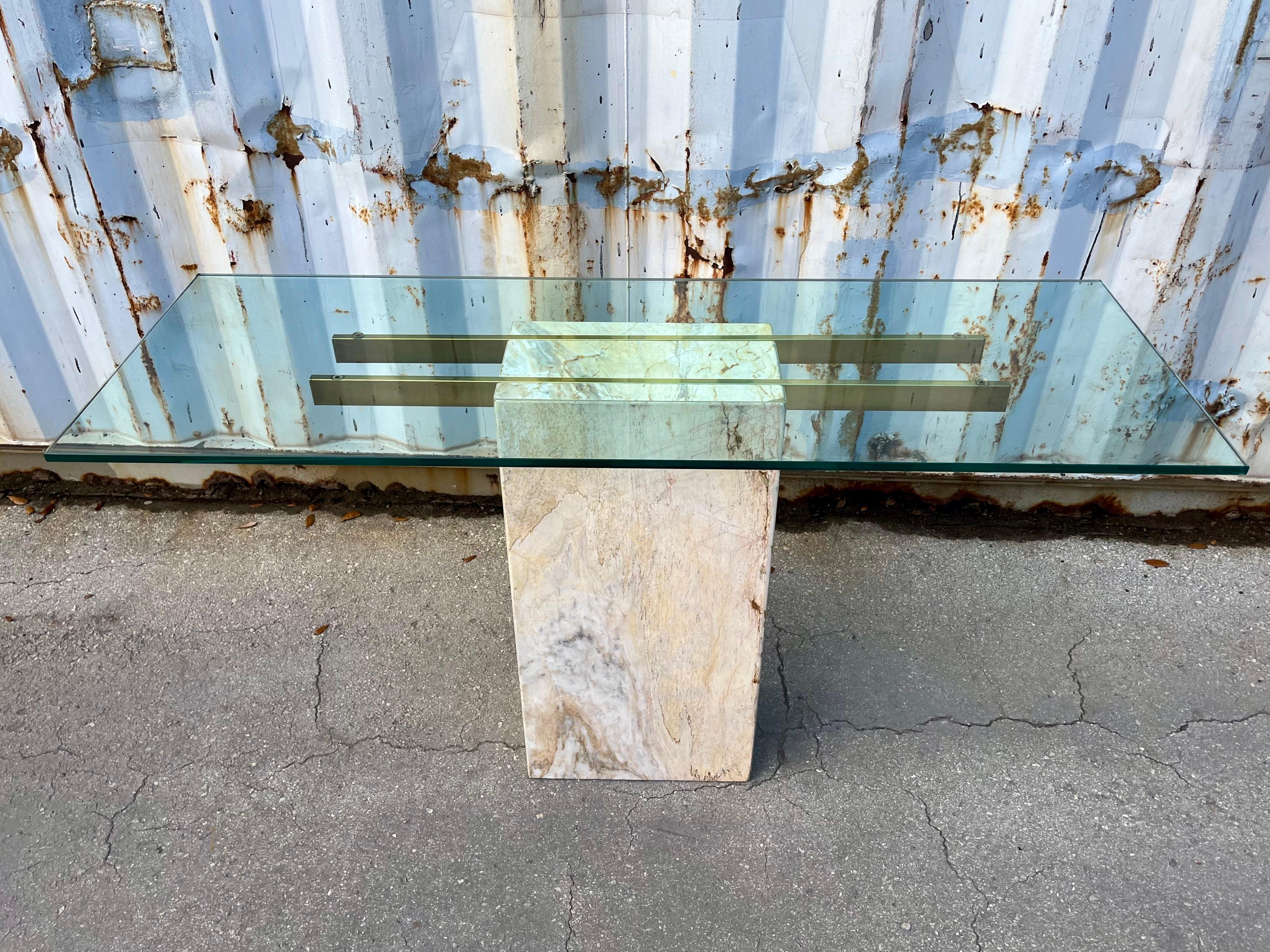 Postmodern Marble and Brass Console Table in the Artedi Style. Circa 1980s For Sale 3