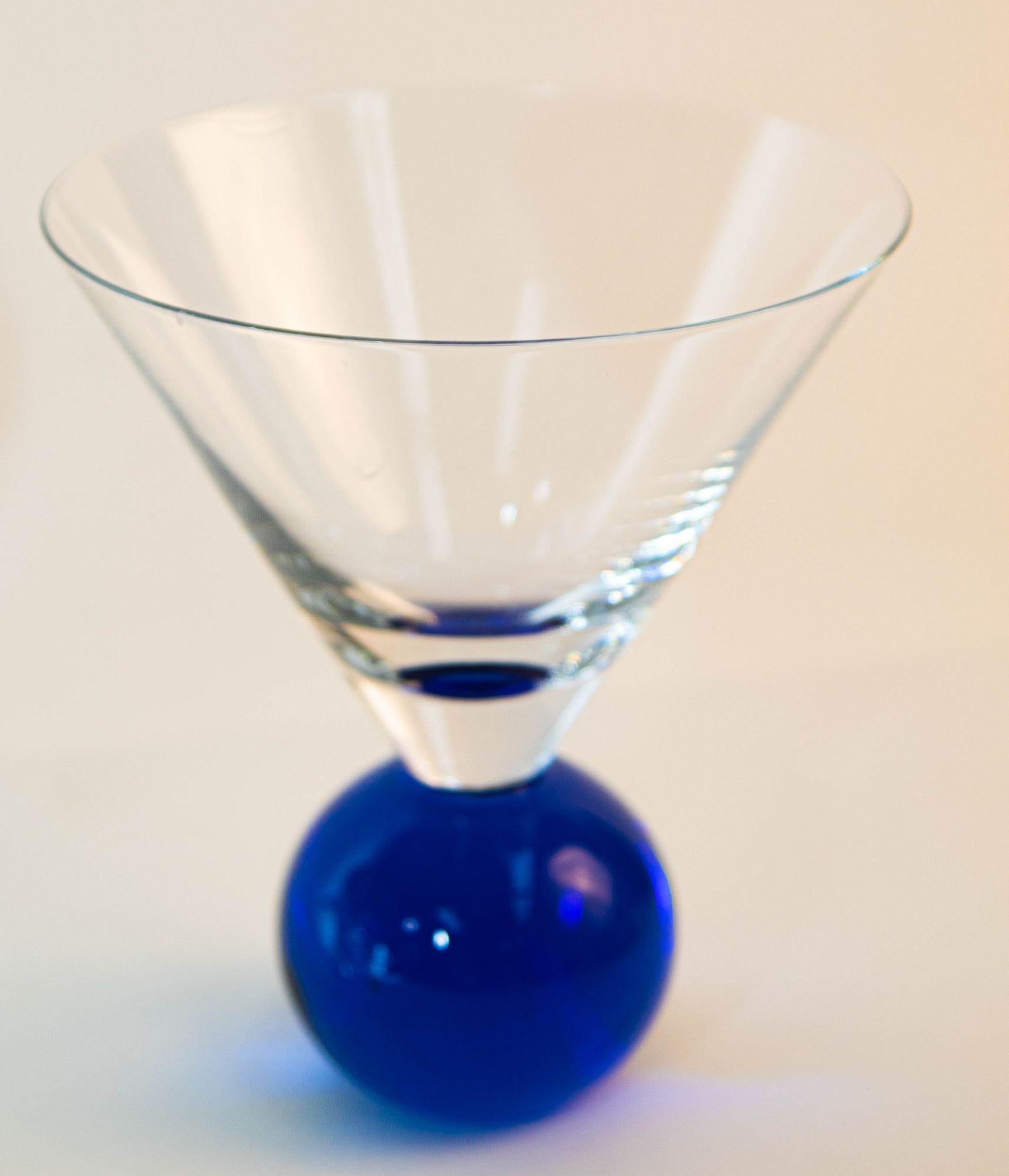 Postmodern Martini Cocktail Glasses Memphis Style circa 1990 Set of 4 For Sale 7