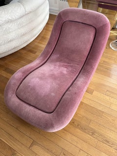 Postmodern Mauve Pink Floating Lounge Chair by Comfort Designs Inc