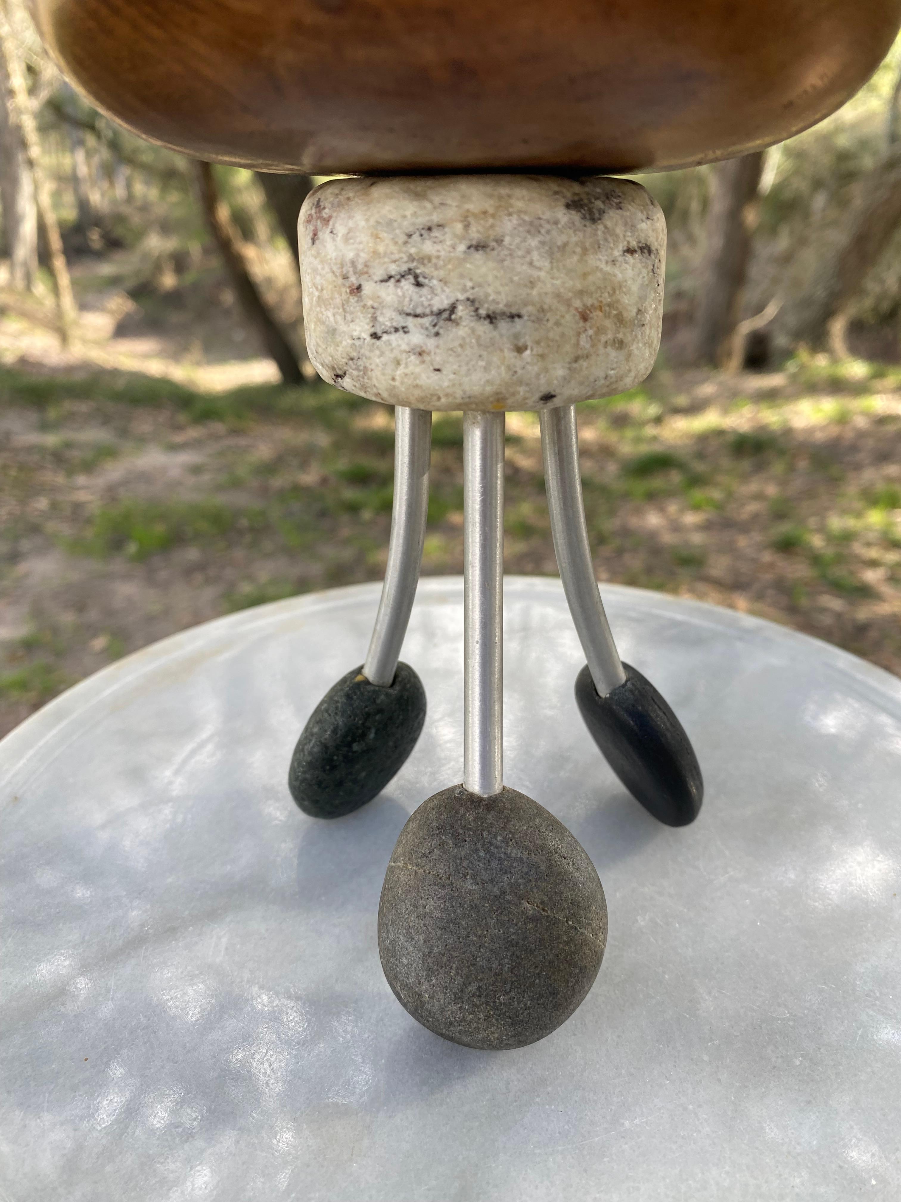 Soporte de granito postmoderno inspirado en Memphis y caja con tapa de teca artesanal en venta 6