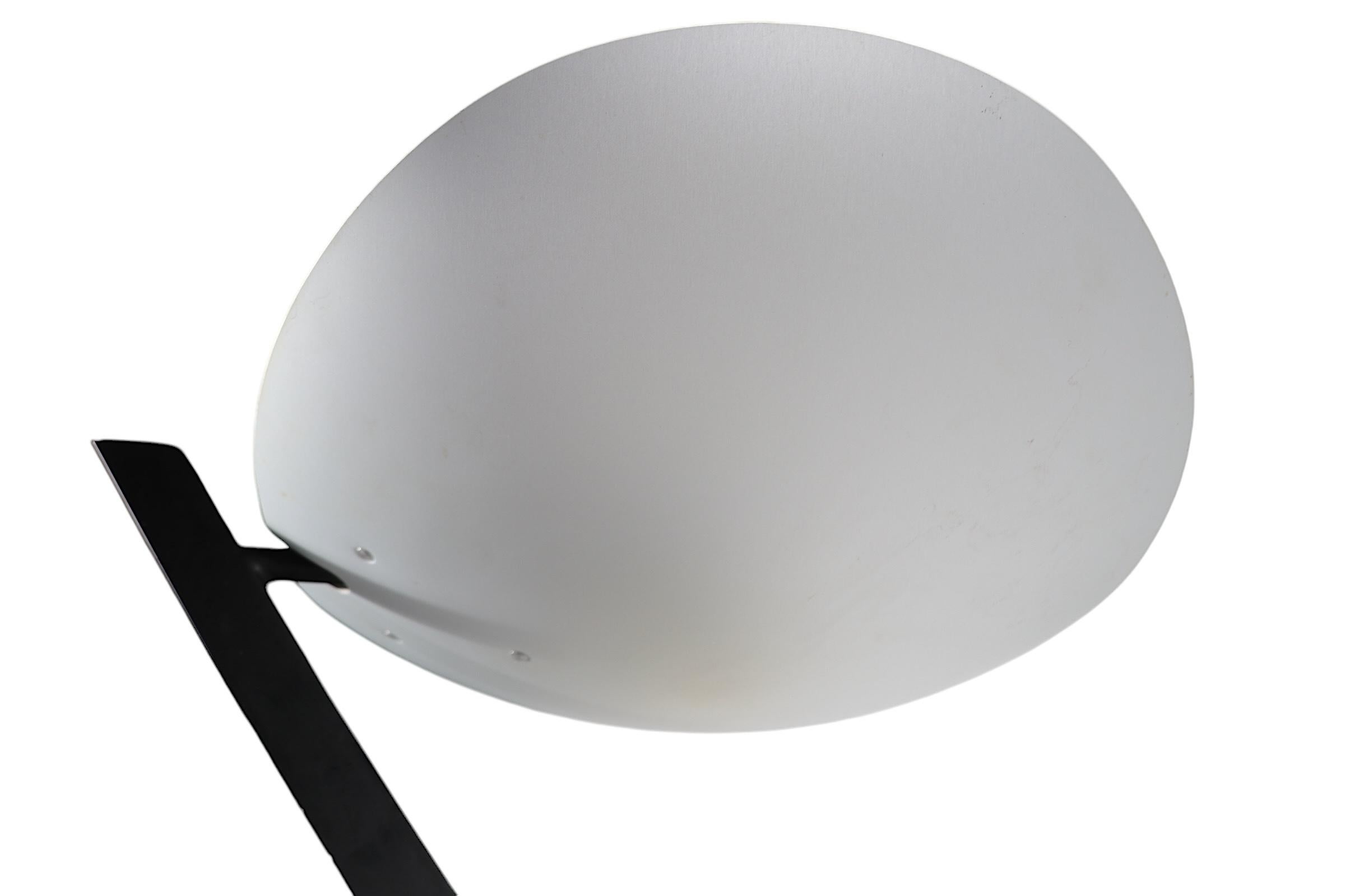 Postmodern Memphis School Zen Floor Lamp by Gismondi for Artimede Made in Italy For Sale 3