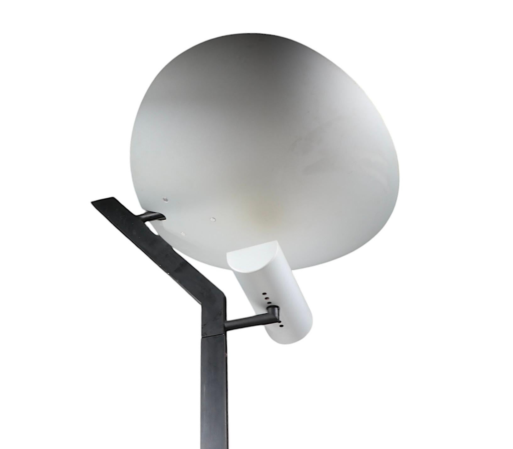 Postmodern Memphis School Zen Floor Lamp by Gismondi for Artimede Made in Italy For Sale 4