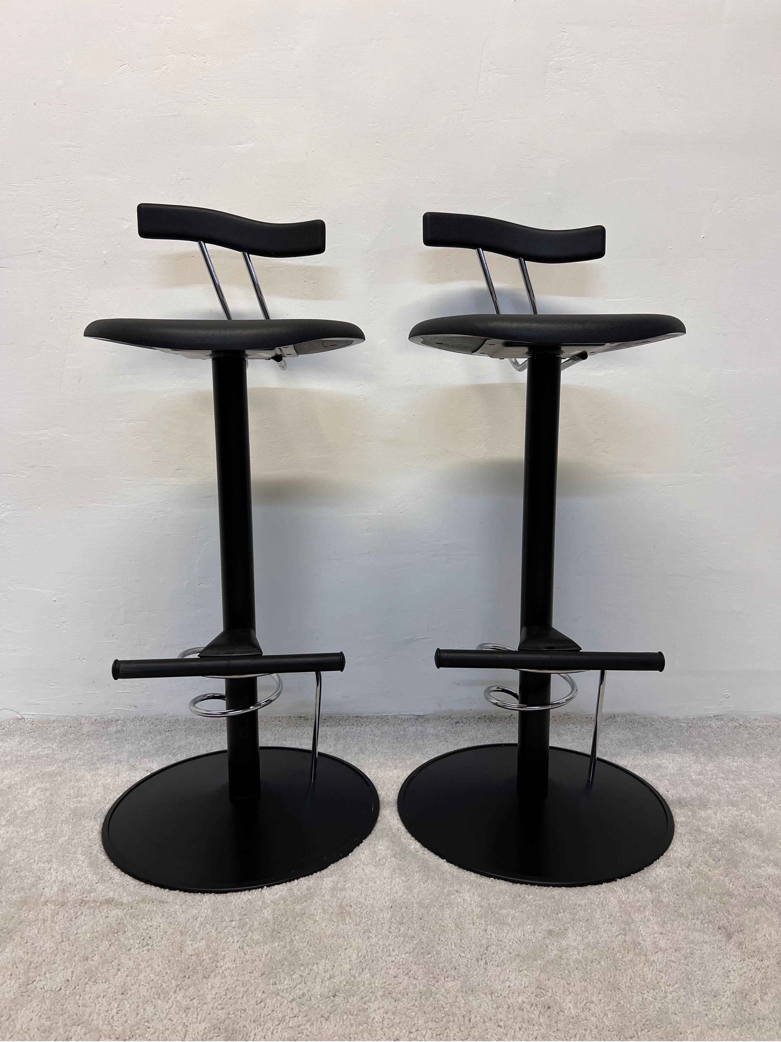 Steel Postmodern Memphis Style Bar Stools, Italy 1980s, a Pair For Sale
