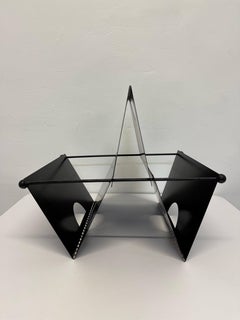 Postmodern Memphis Style Black Metal Magazine Rack, 1980s