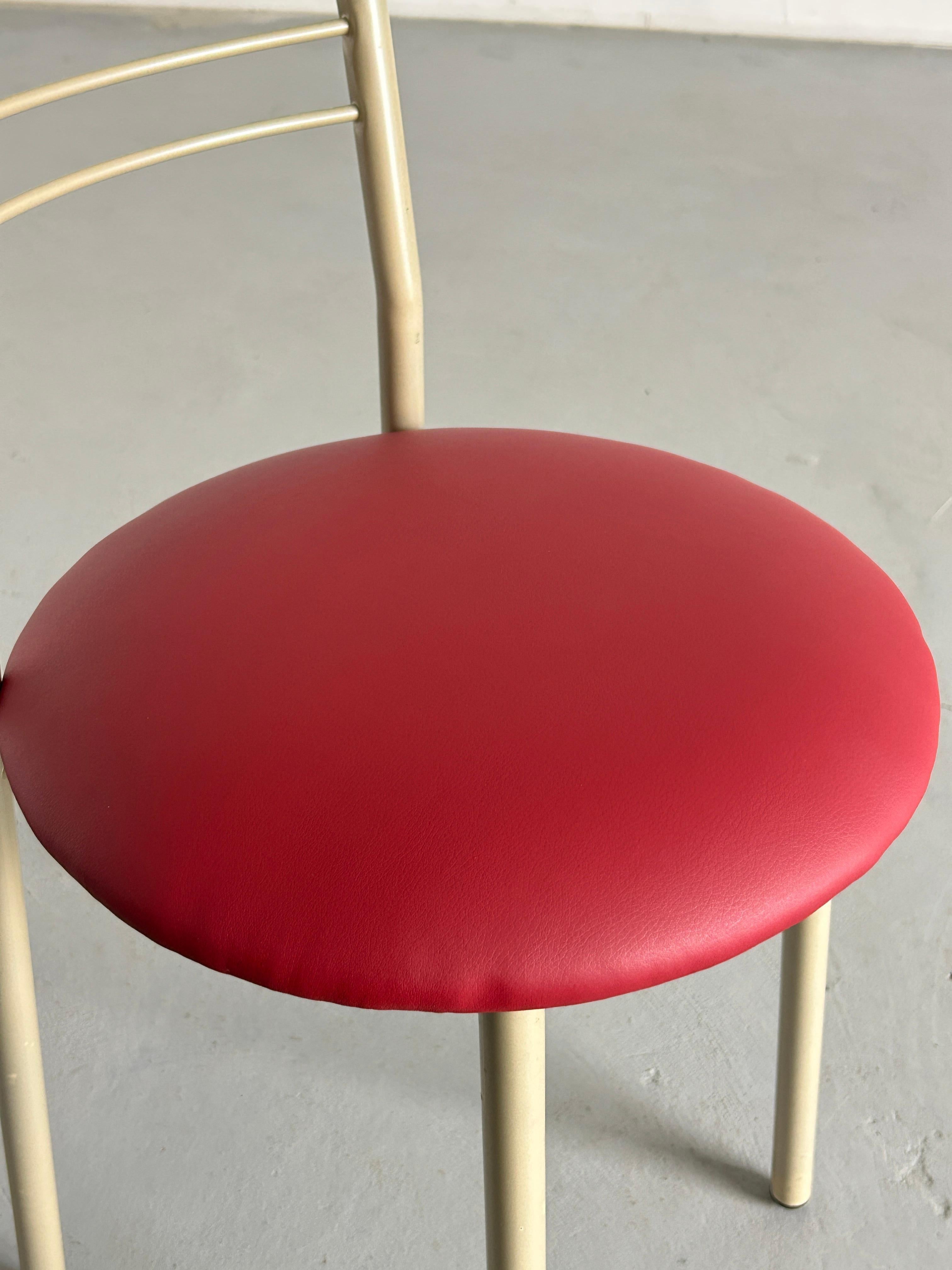 Postmodern Memphis Style Chair with Red Faux Leather Upholstery, 1980s Italy For Sale 4