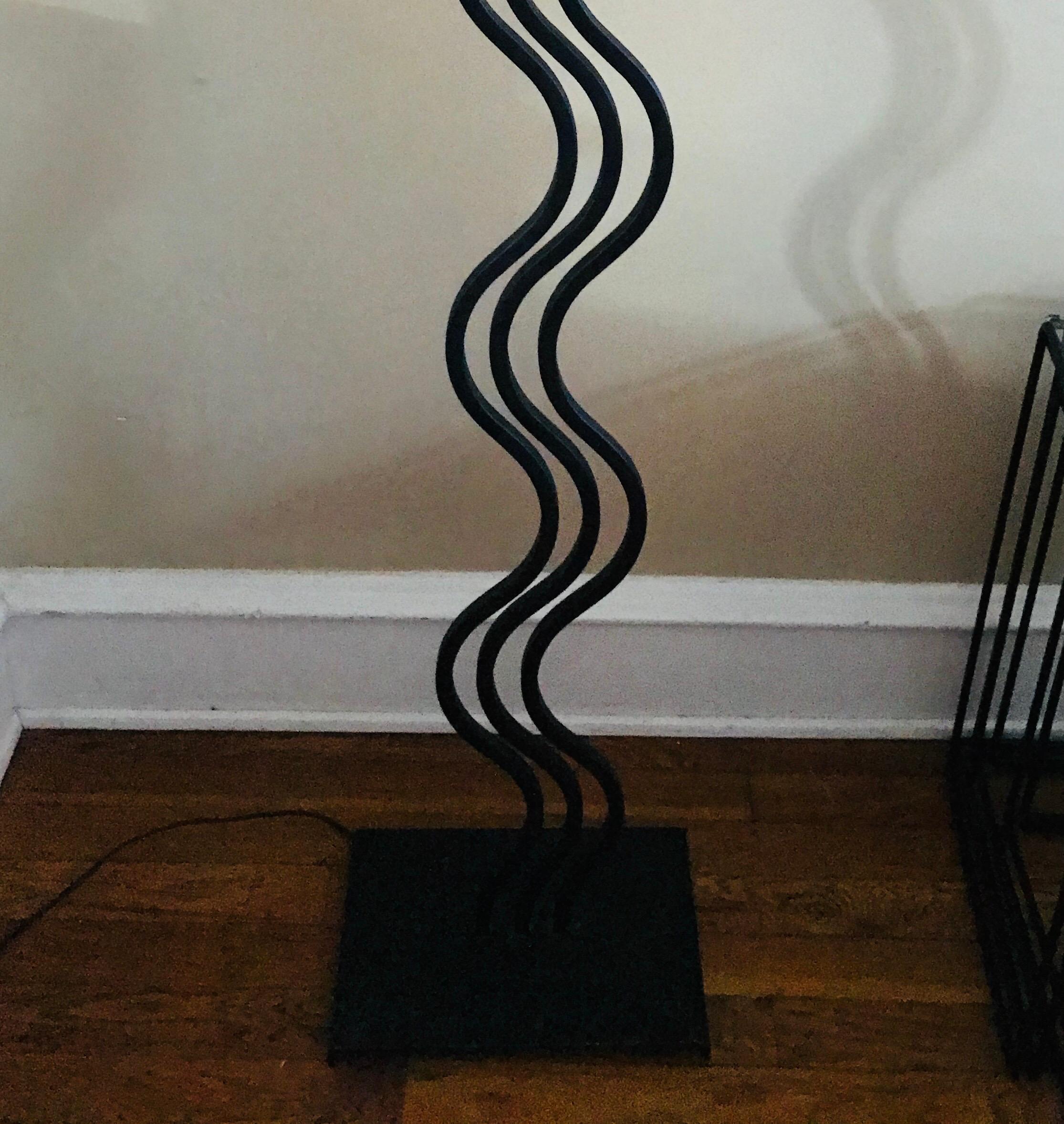 American Postmodern Memphis Style Sculptural Curved Wave Floor Lamp by Alsy, 1980s