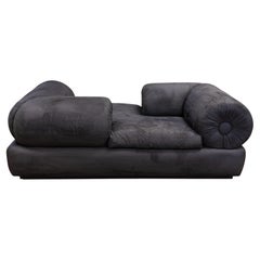 Postmodern Memphis Style Tete a Tete Black Tufted Chaise Sofa Contemporary Mod