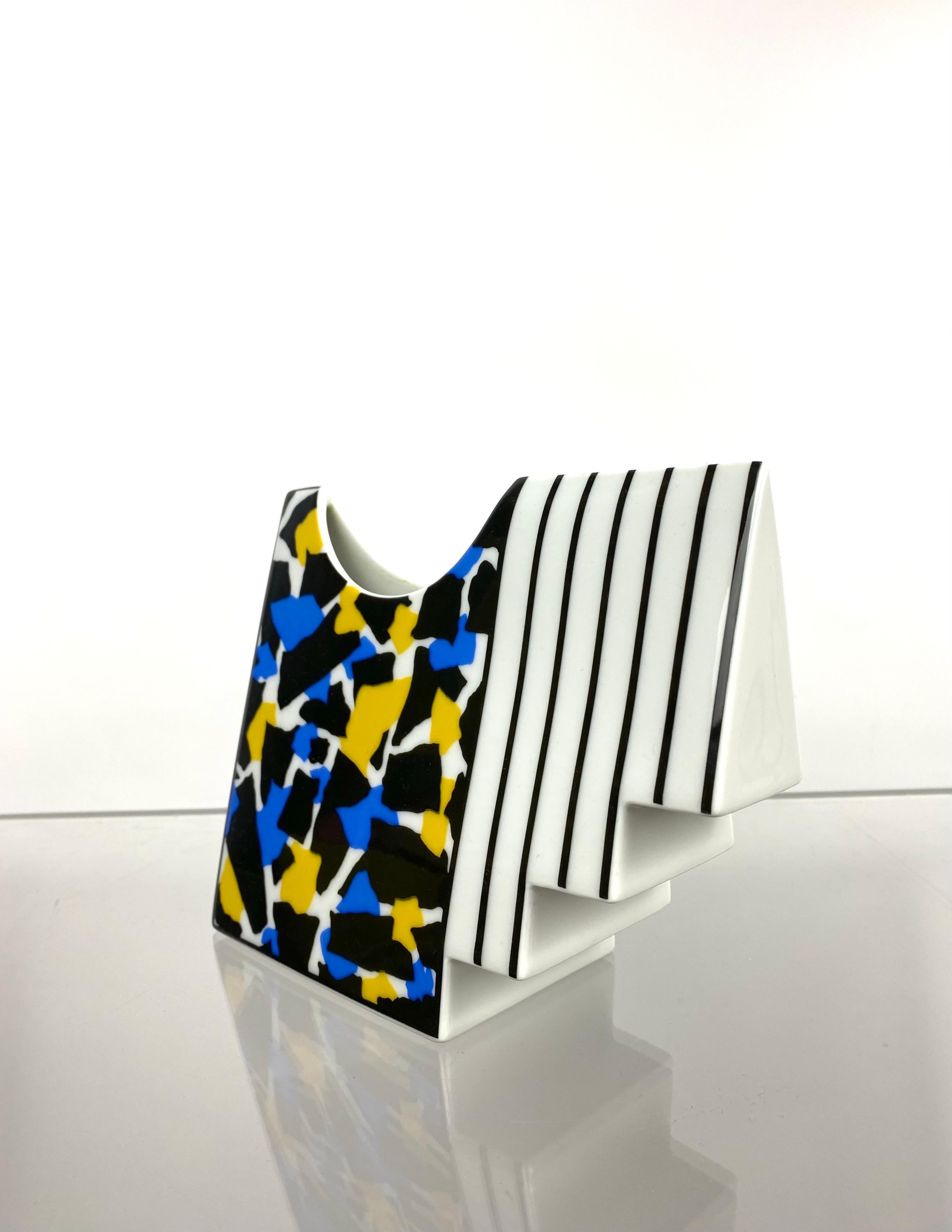 A very rare and extraordinary Postmodern Vase by Thomas Porzellan, Atelier Collection, a Division of Rosenthal.
Made in Germany in the 1980s this object is influenced from the Memphis Style in these days.
 