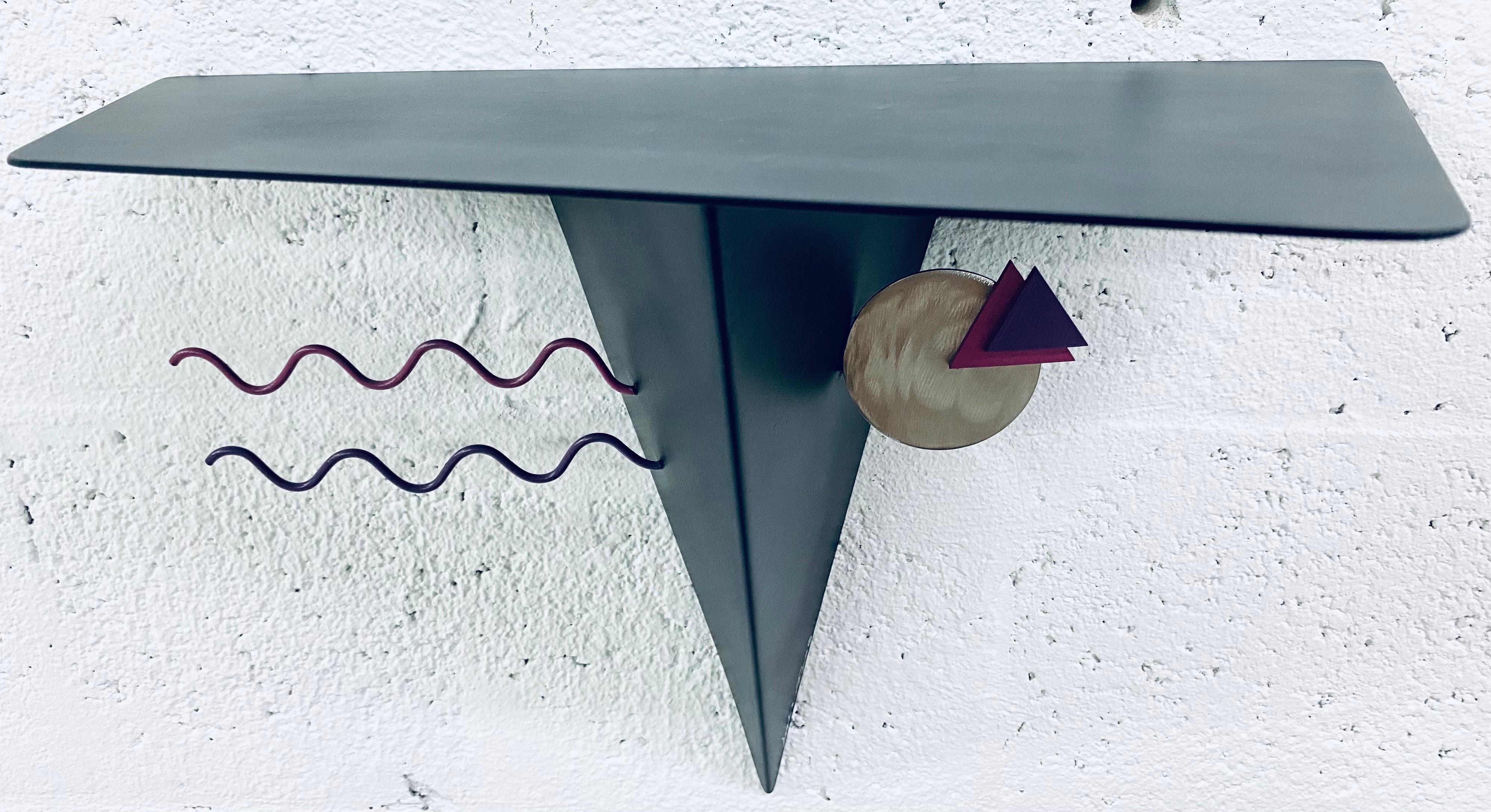 Postmodern Memphis Style Wall Shelf With Trapezoidal Top (3 of 3)