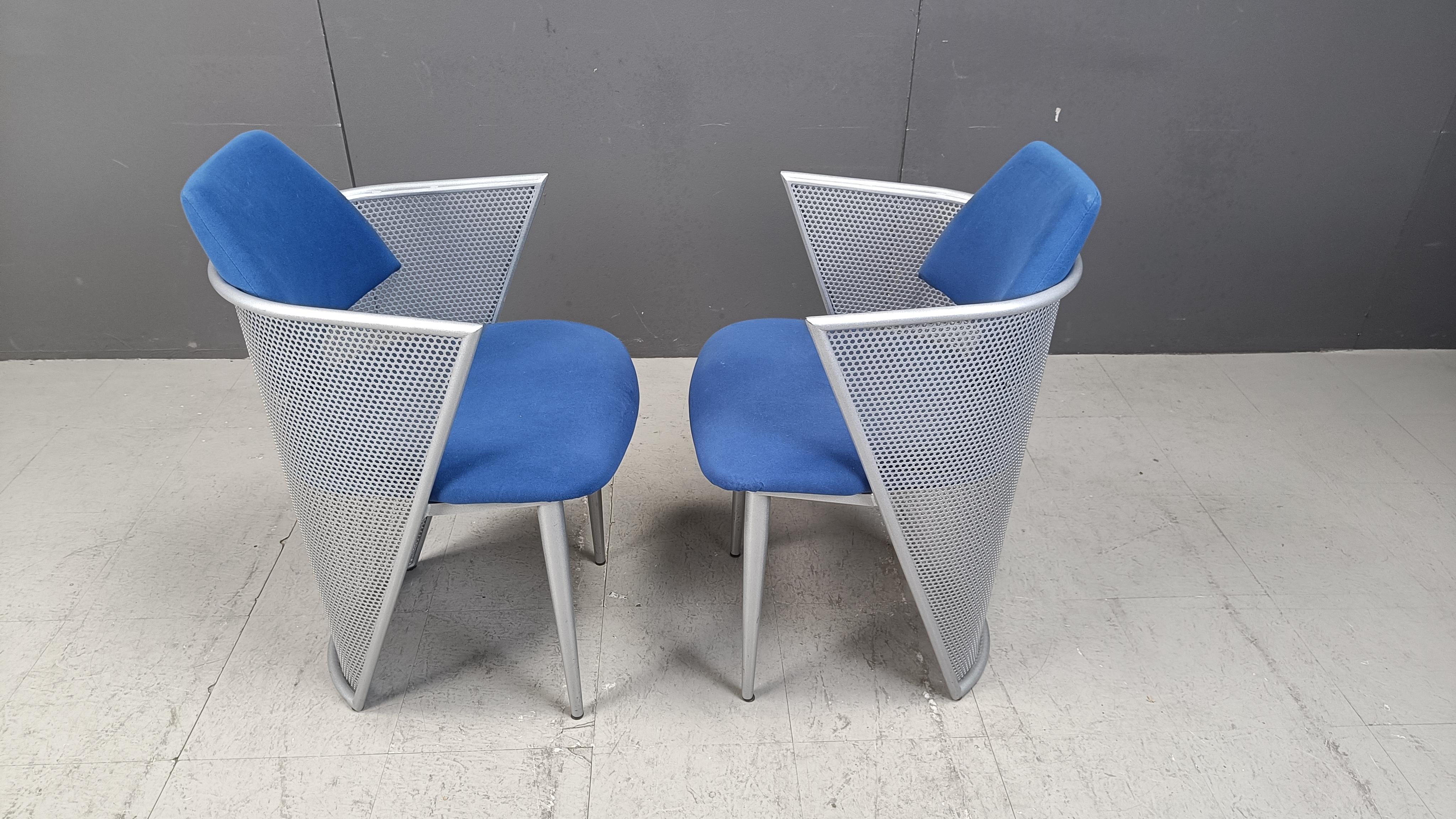 Sedie da pranzo postmoderne in metallo, set di 6 pezzi degli anni '80 in vendita 7