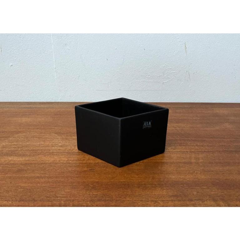 Postmodern Minimalist Ceramic Diamond Shape Vase from Asa Selection, 1980s For Sale 3