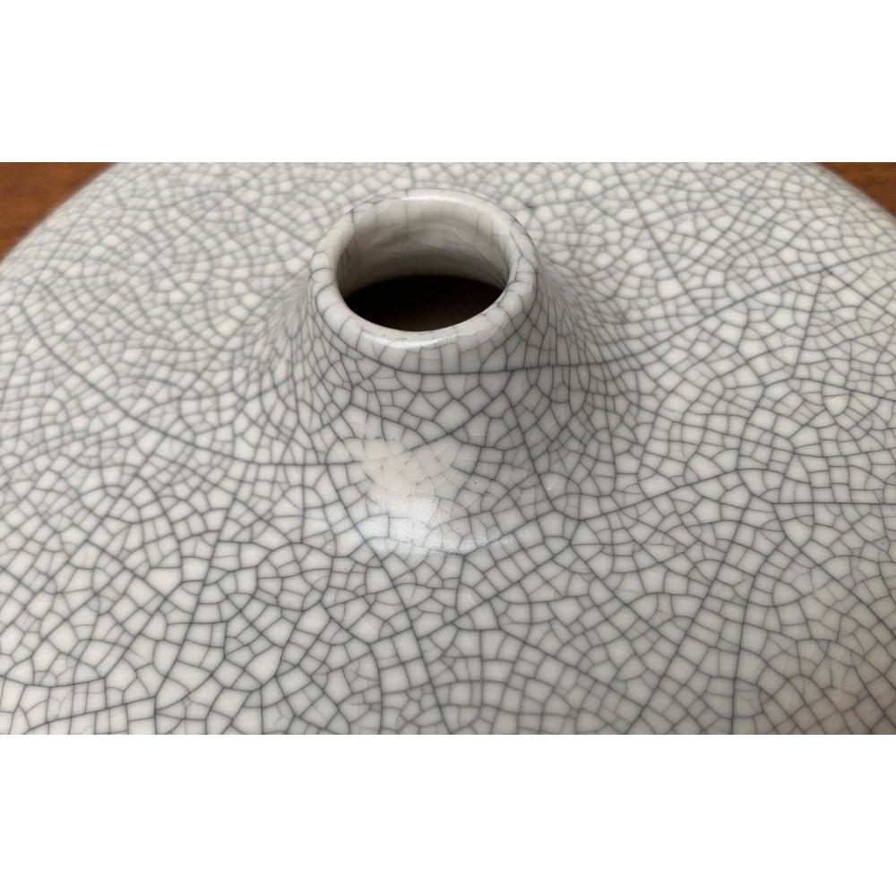 Postmodern Minimalist Ceramic Vase in Organic Shape from Asa Selection, 1980s For Sale 7