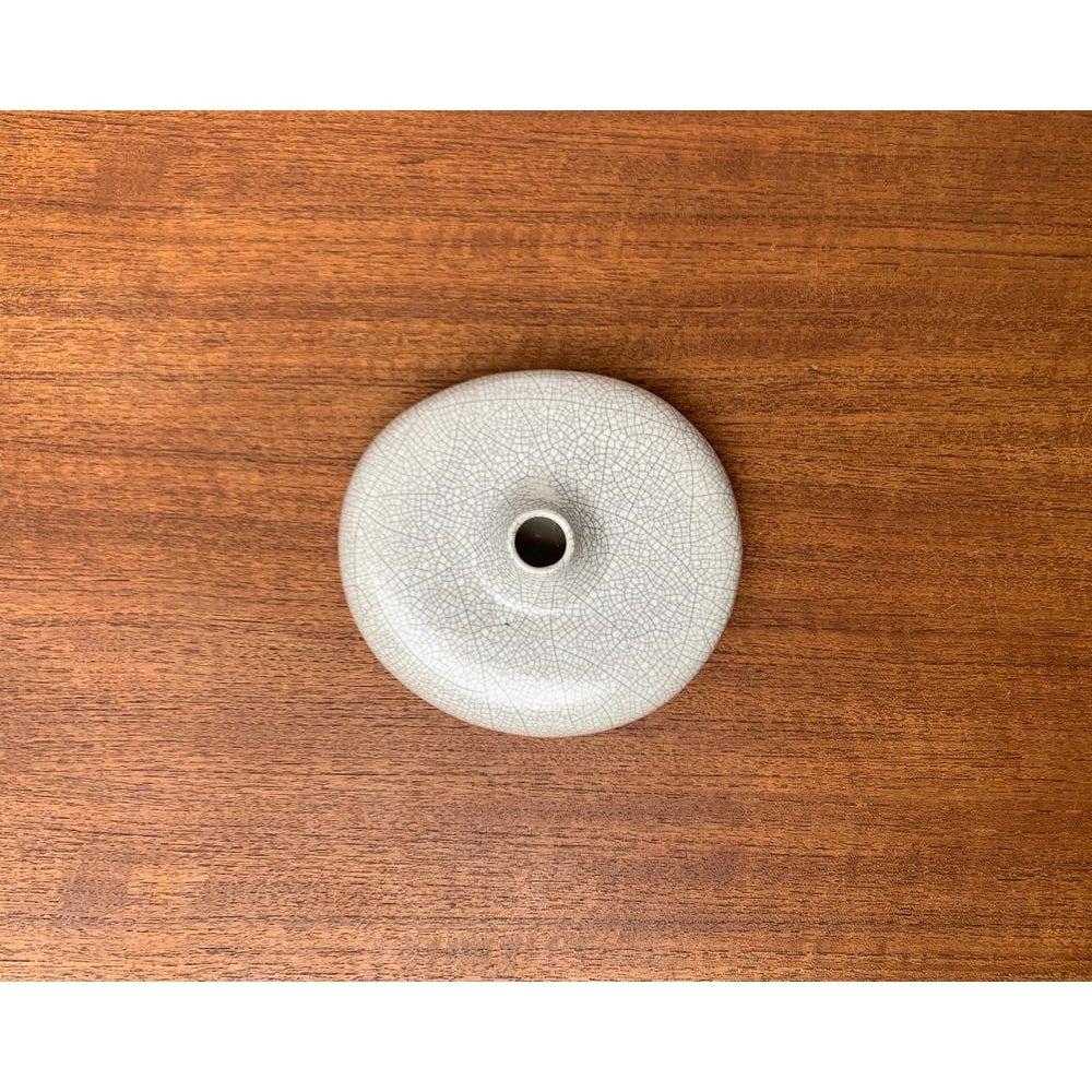 Postmodern Minimalist Ceramic Vase in Organic Shape from Asa Selection, 1980s For Sale 4