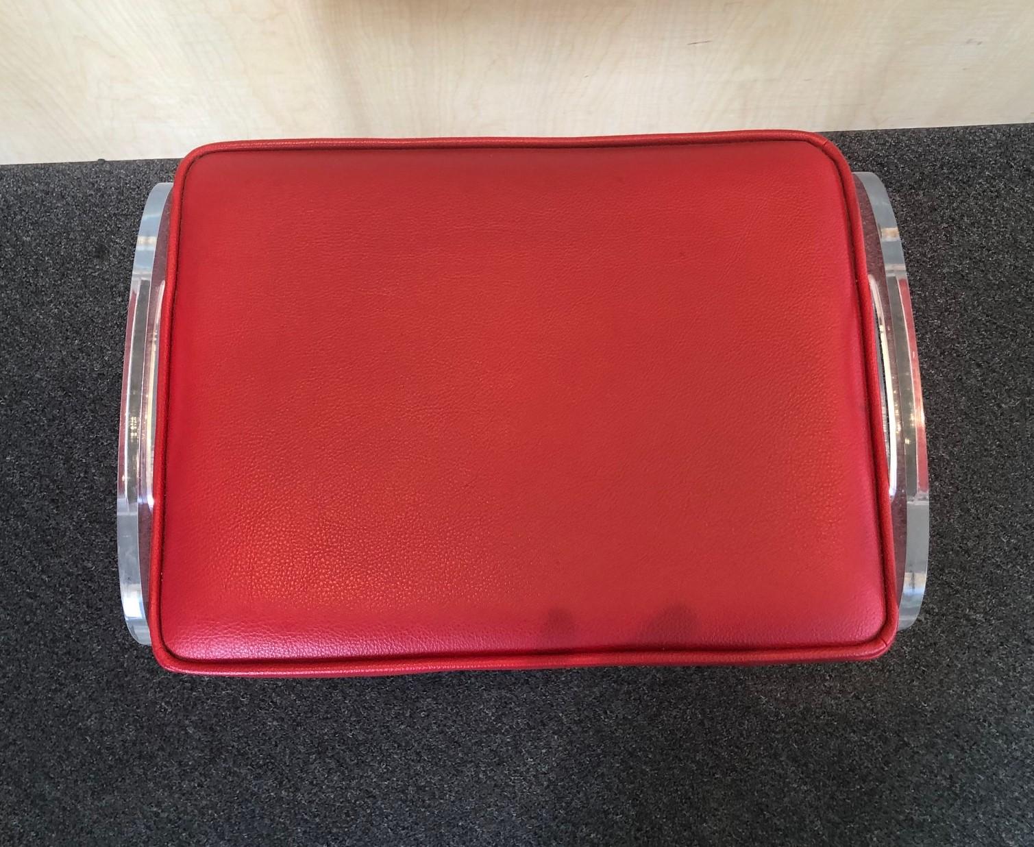 Postmodern Minimalist Lucite and Red Naugahyde Vanity Stool with Side Handles In Good Condition In San Diego, CA