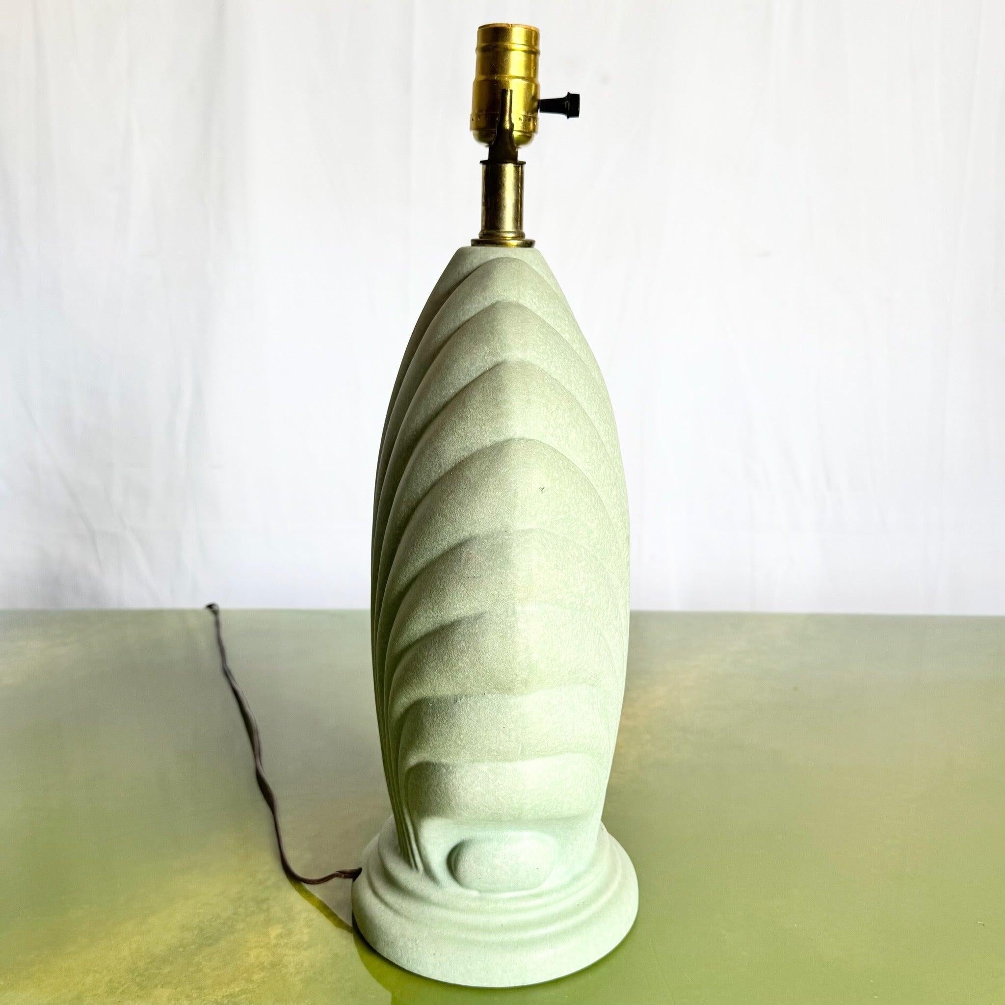 Postmodern Mint Green Ceramic Clam Shell Table Lamp For Sale 1