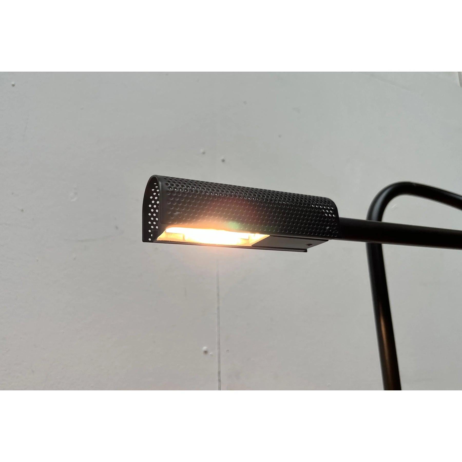Postmodern Model Stringa Table Lamp by Hans Ansems for Luxo, 1980s For Sale 4