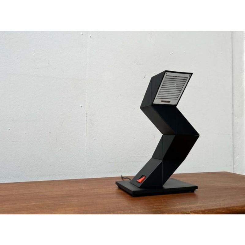 Postmodern Model Z-Lite Zig Zag Flexible Table Lamp, 1980s For Sale 7