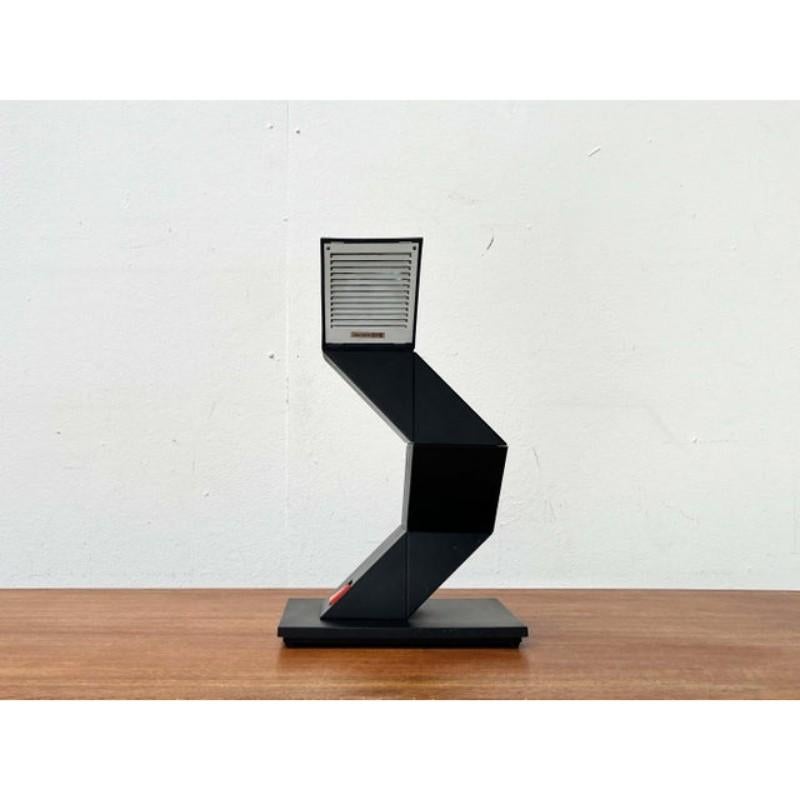 20th Century Postmodern Model Z-Lite Zig Zag Flexible Table Lamp, 1980s For Sale
