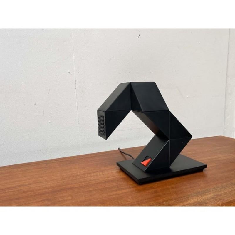 Postmodern Model Z-Lite Zig Zag Flexible Table Lamp, 1980s For Sale 1