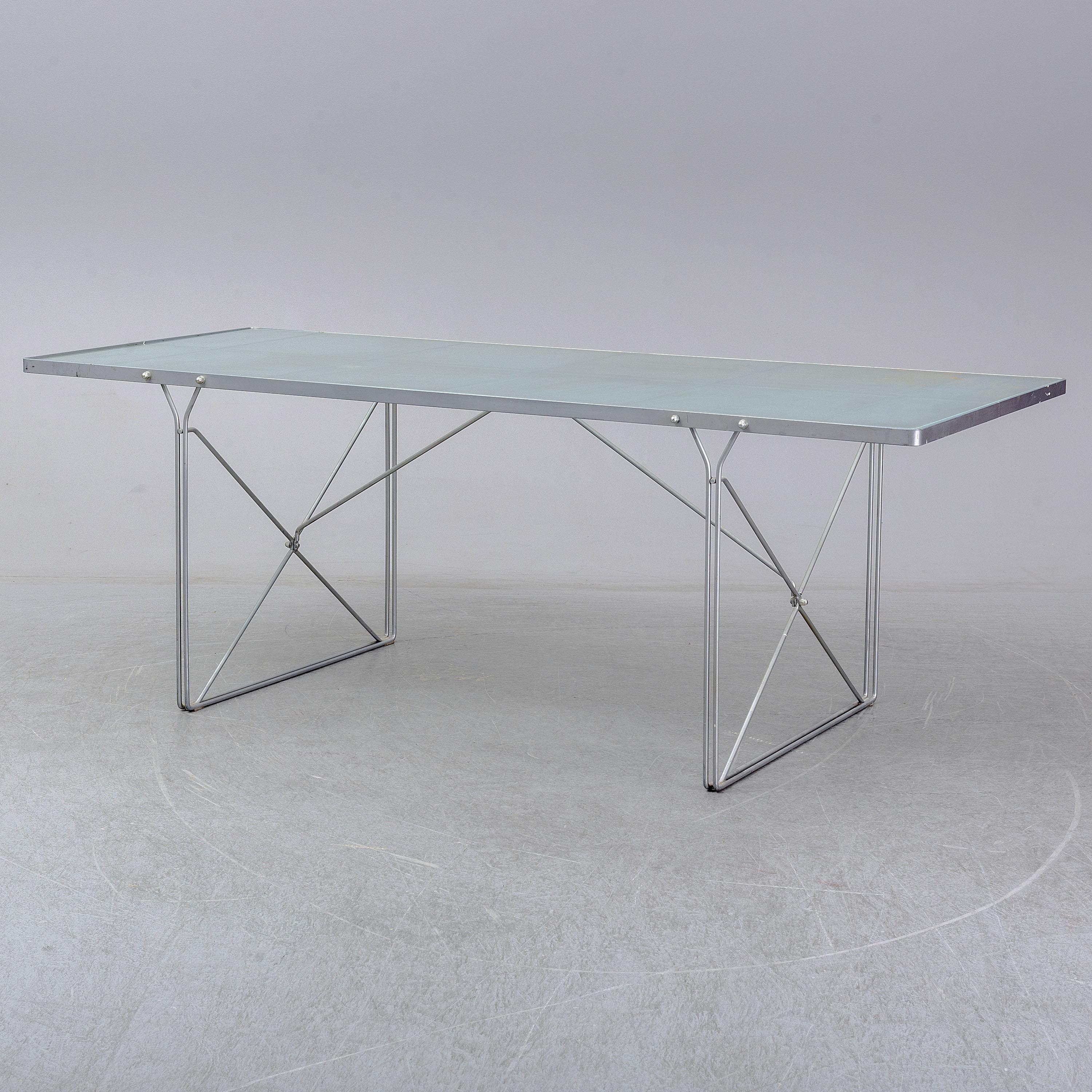escritorio cristal templado ikea
